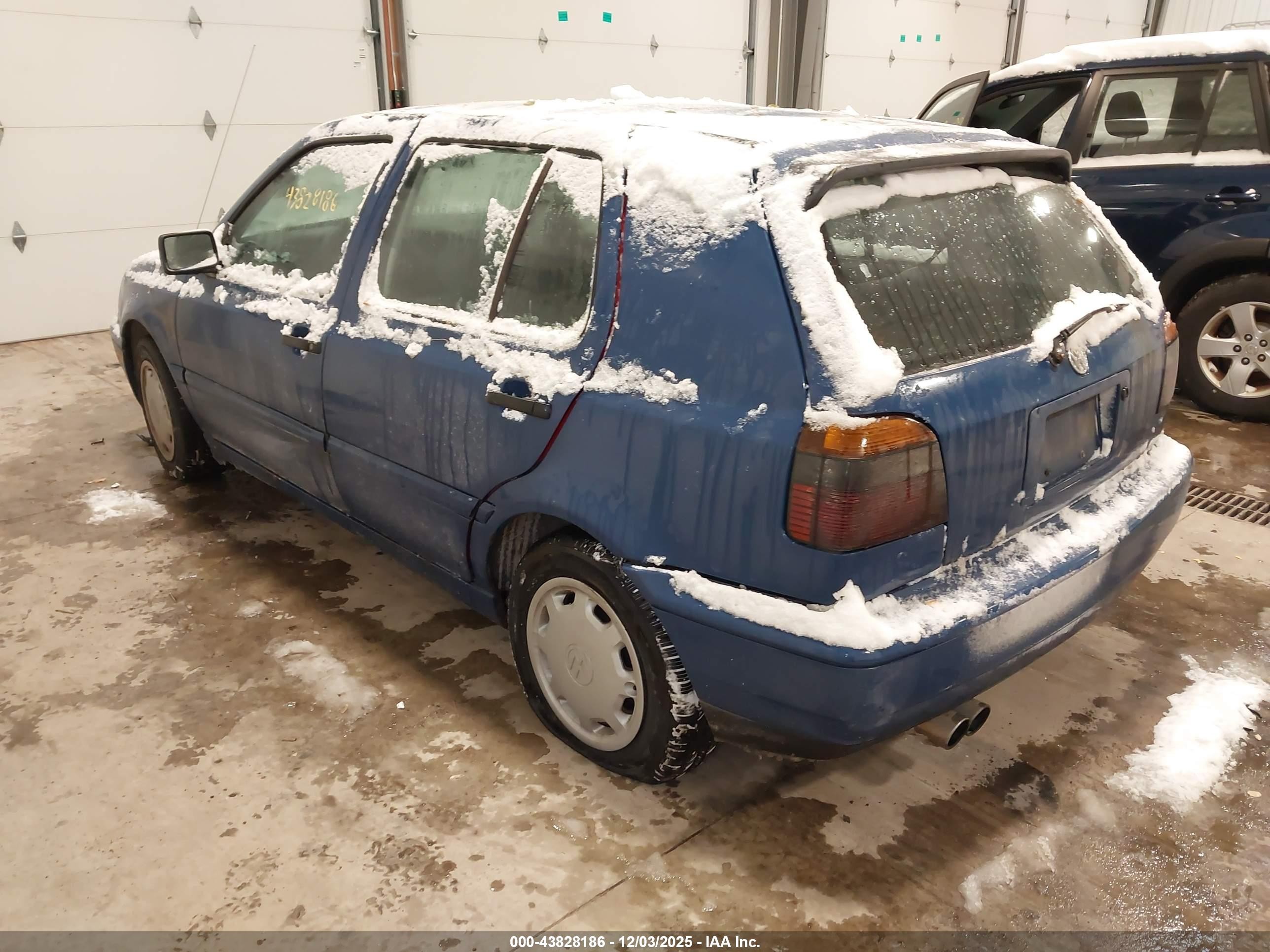 1996 Volkswagen Golf Gl/harlequin Blue vin: 3VWFA81H6TM082177