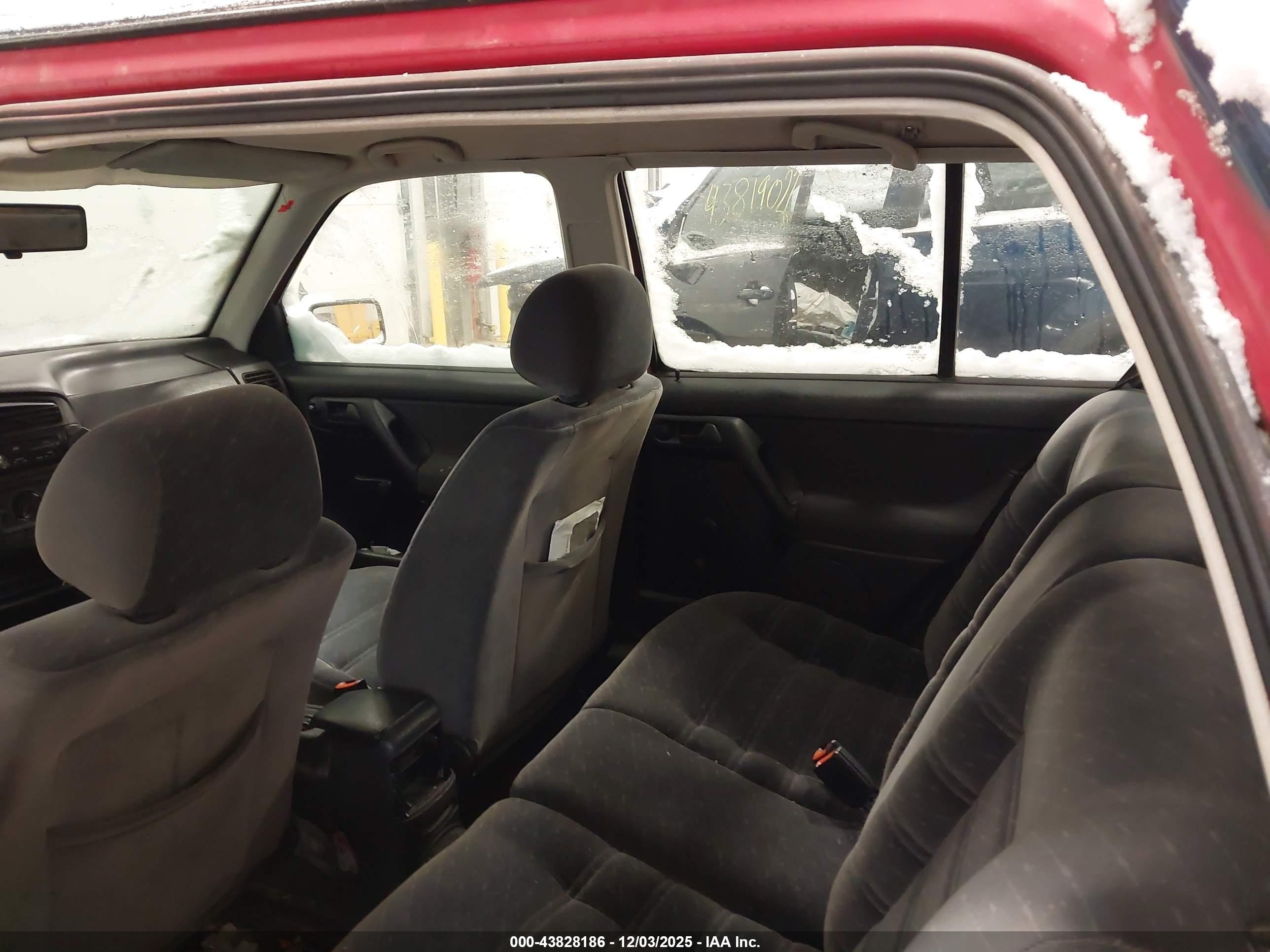 1996 Volkswagen Golf Gl/harlequin Blue vin: 3VWFA81H6TM082177