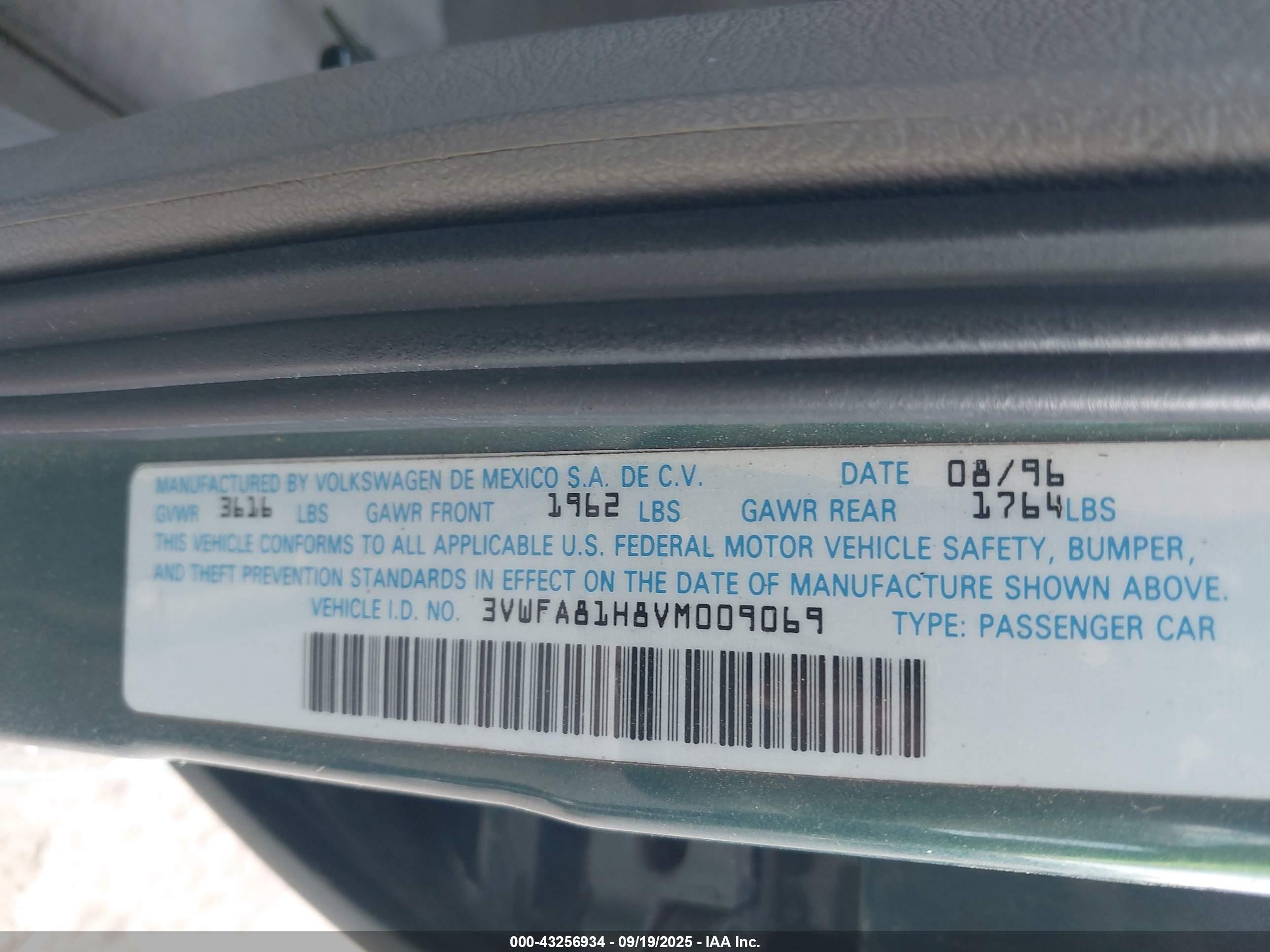 1997 Volkswagen Golf Gl Green vin: 3VWFA81H8VM009069
