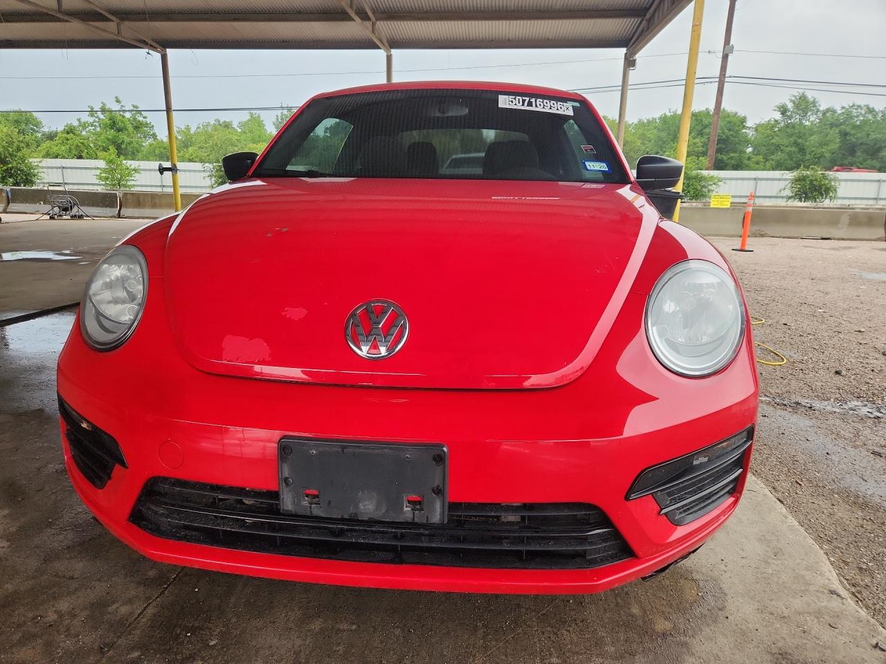 2018 Volkswagen Beetle Red vin: 3VWFD7AT2JM721514 Damage: Hood, Peeling, > 12 Inches