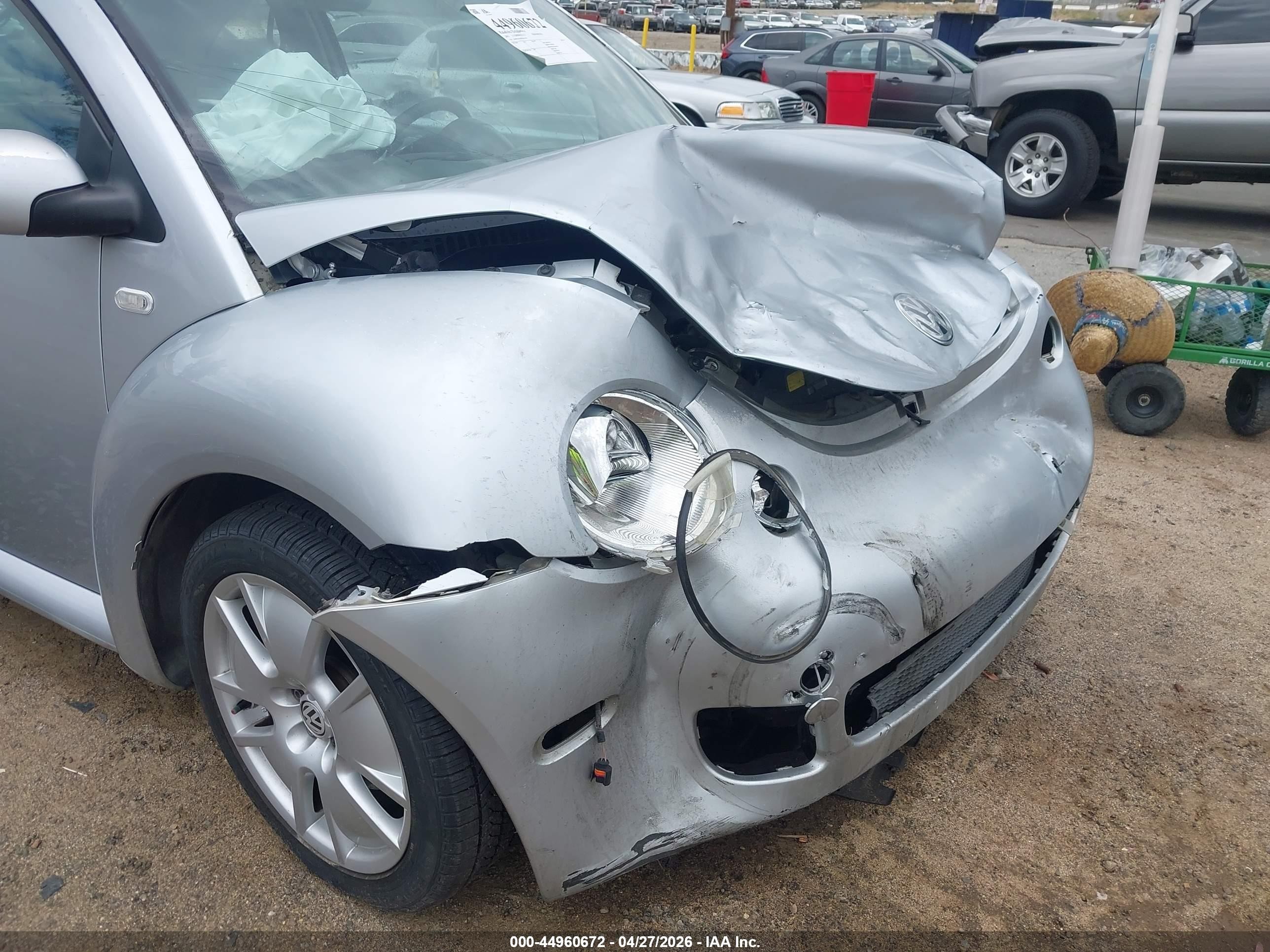 2003 Volkswagen New Beetle Turbo S Silver vin: 3VWFE21C83M430132