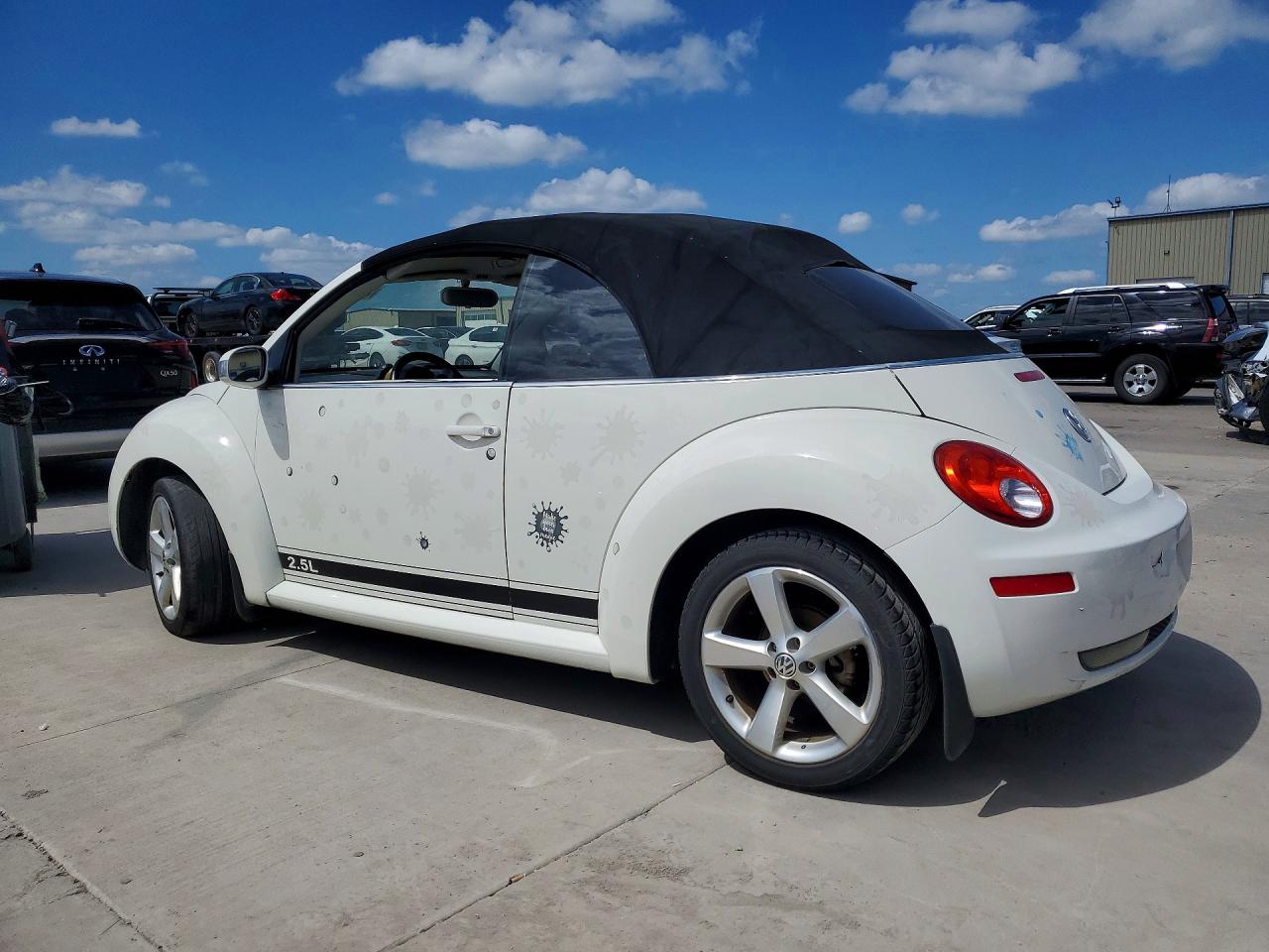 2007 Volkswagen New Beetle Triple White Cream vin: 3VWFF31Y17M420854
