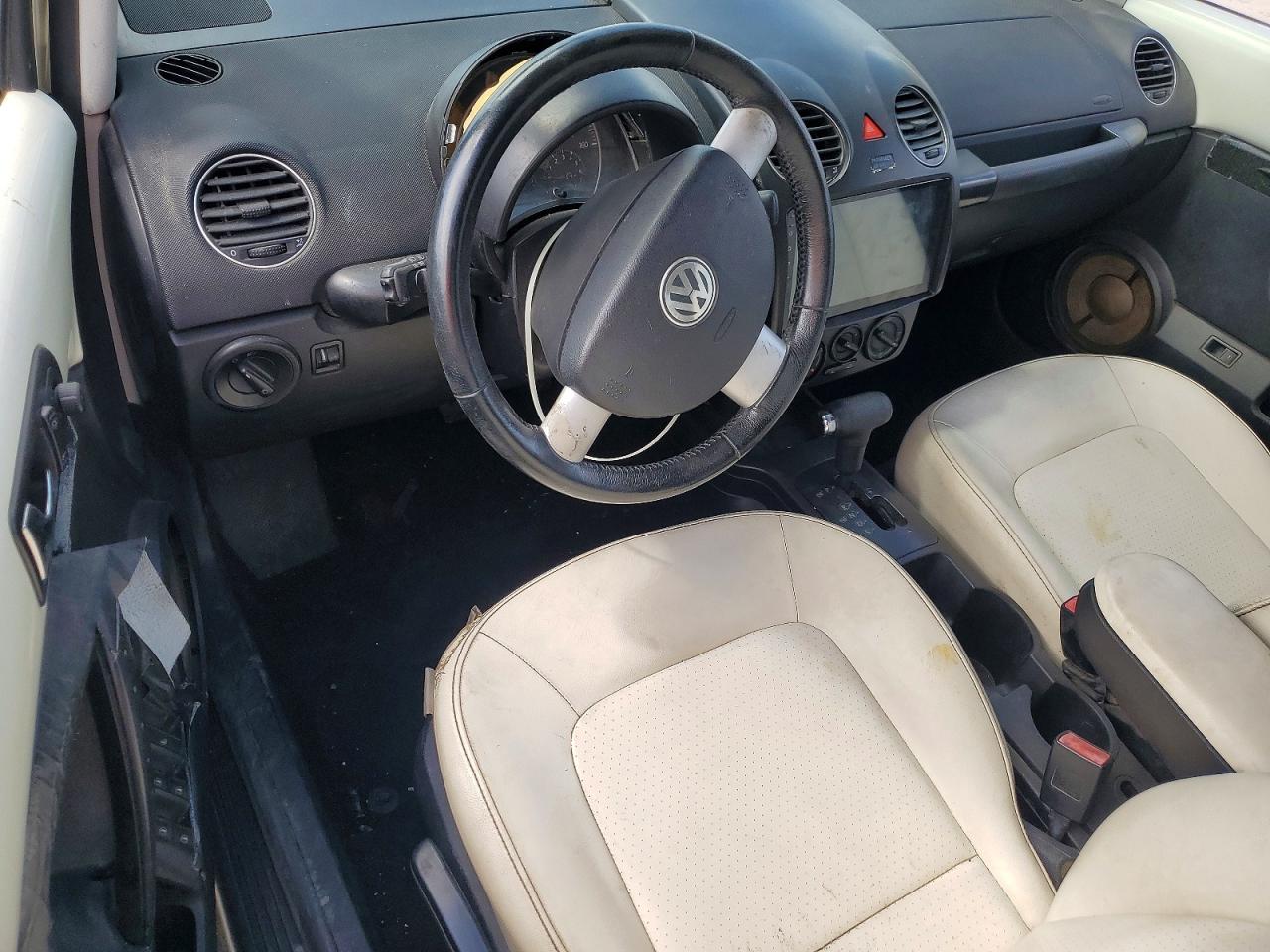 2007 Volkswagen New Beetle Triple White Cream vin: 3VWFF31Y17M420854