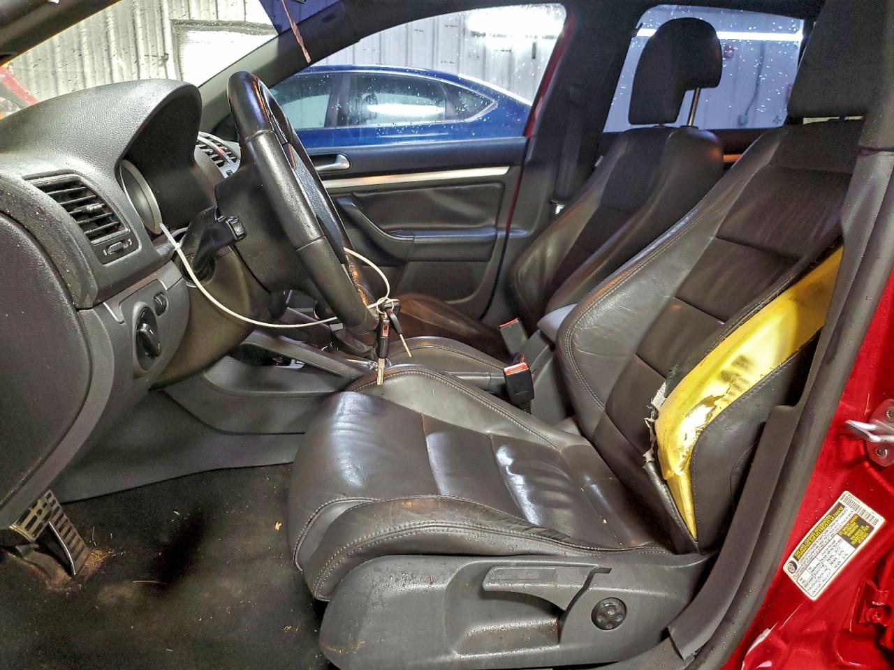 2008 Volkswagen Gli Autobahn Red vin: 3VWFJ71K28M066250
