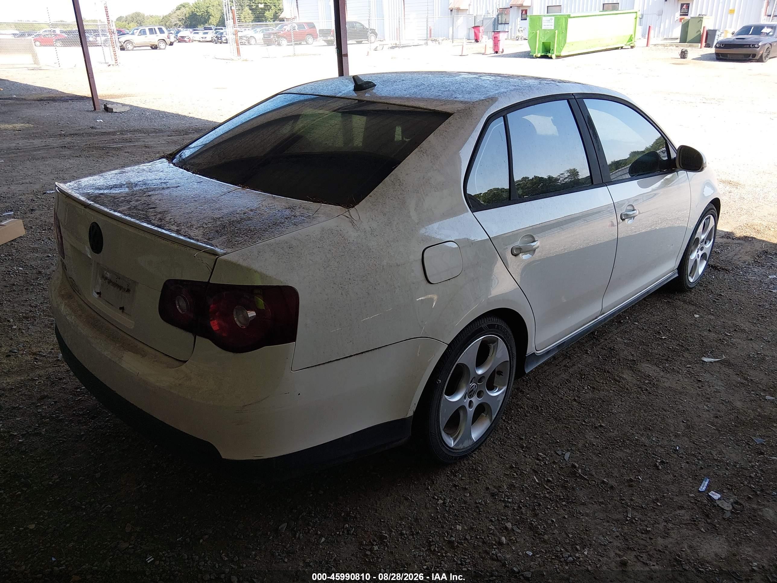 2008 Volkswagen Gli   White vin: 3VWFJ71K58M017737