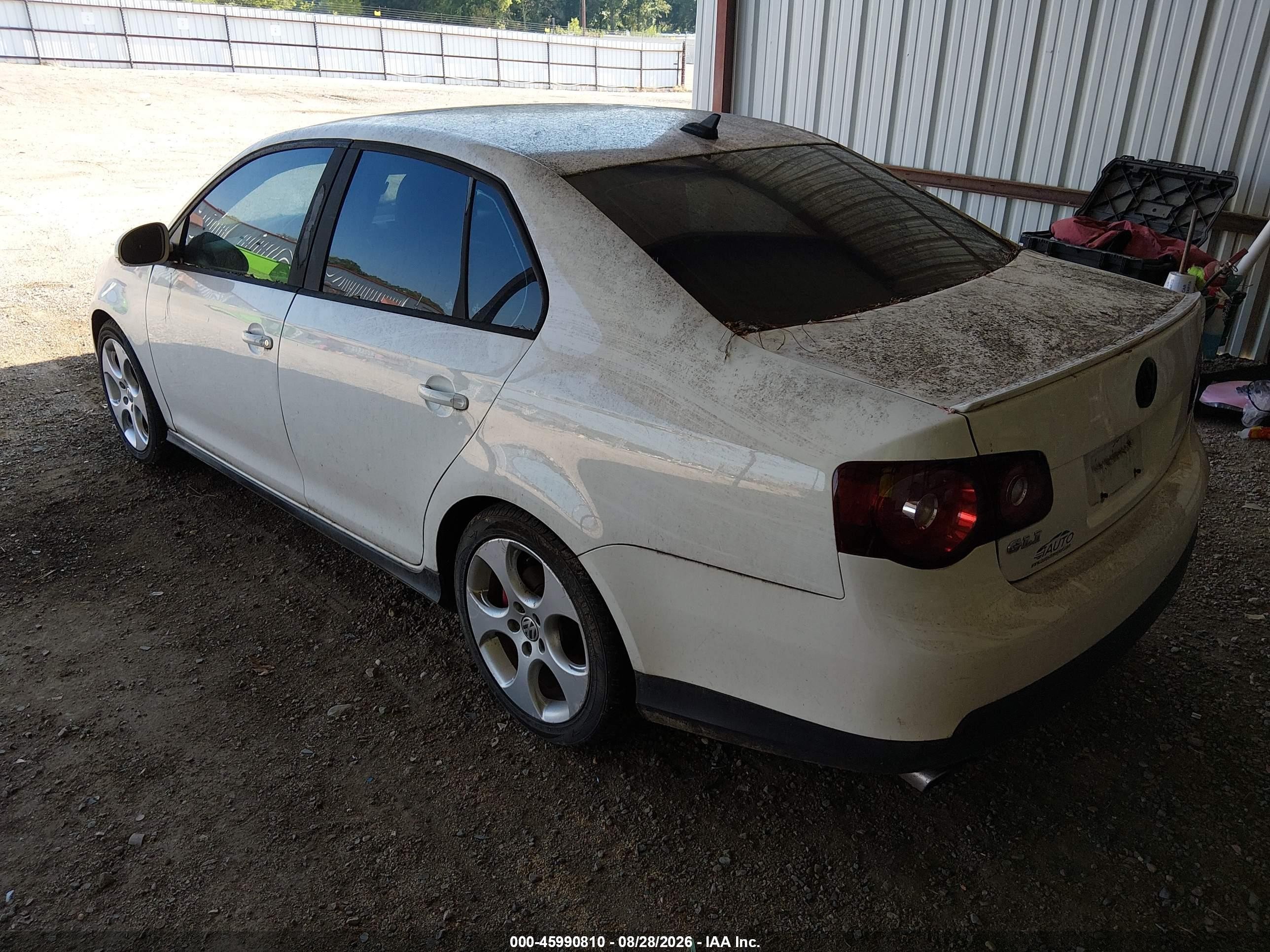 2008 Volkswagen Gli   White vin: 3VWFJ71K58M017737