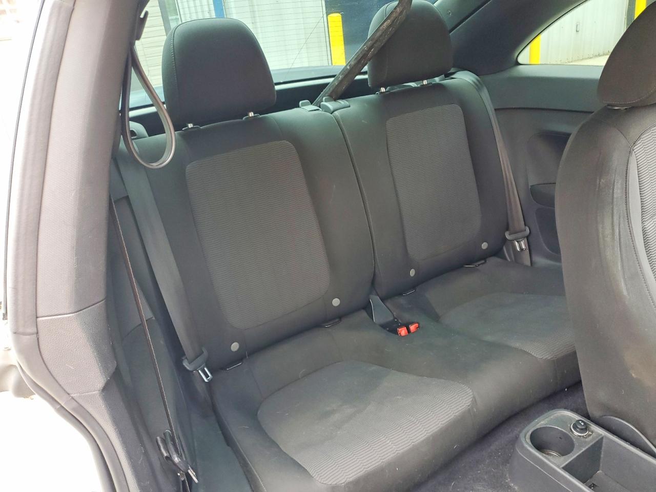 2012 Volkswagen Beetle Silver vin: 3VWFP7AT0CM654082