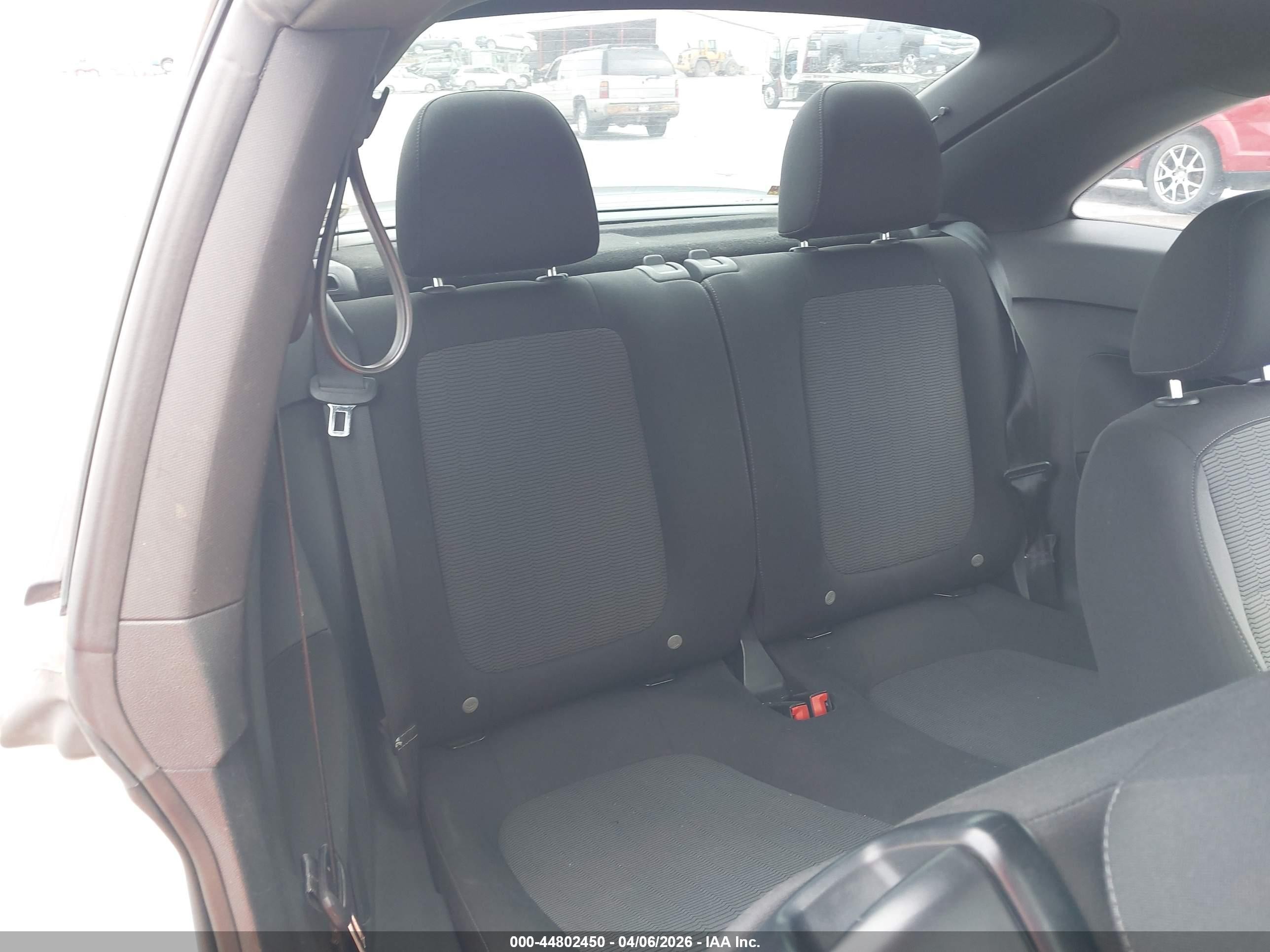 2014 Volkswagen Beetle 2.5l Entry White vin: 3VWFP7AT0EM621733