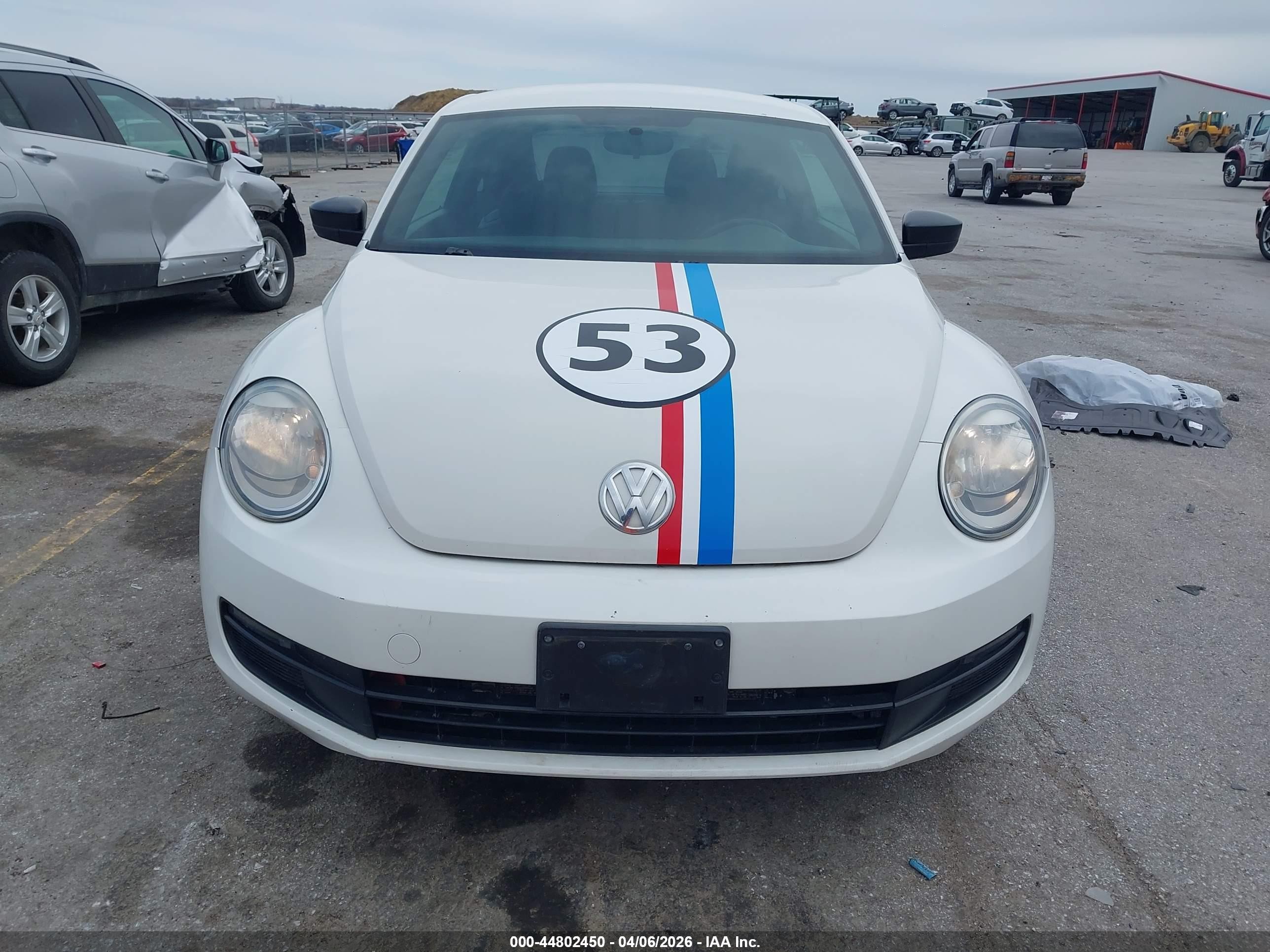 2014 Volkswagen Beetle 2.5l Entry White vin: 3VWFP7AT0EM621733