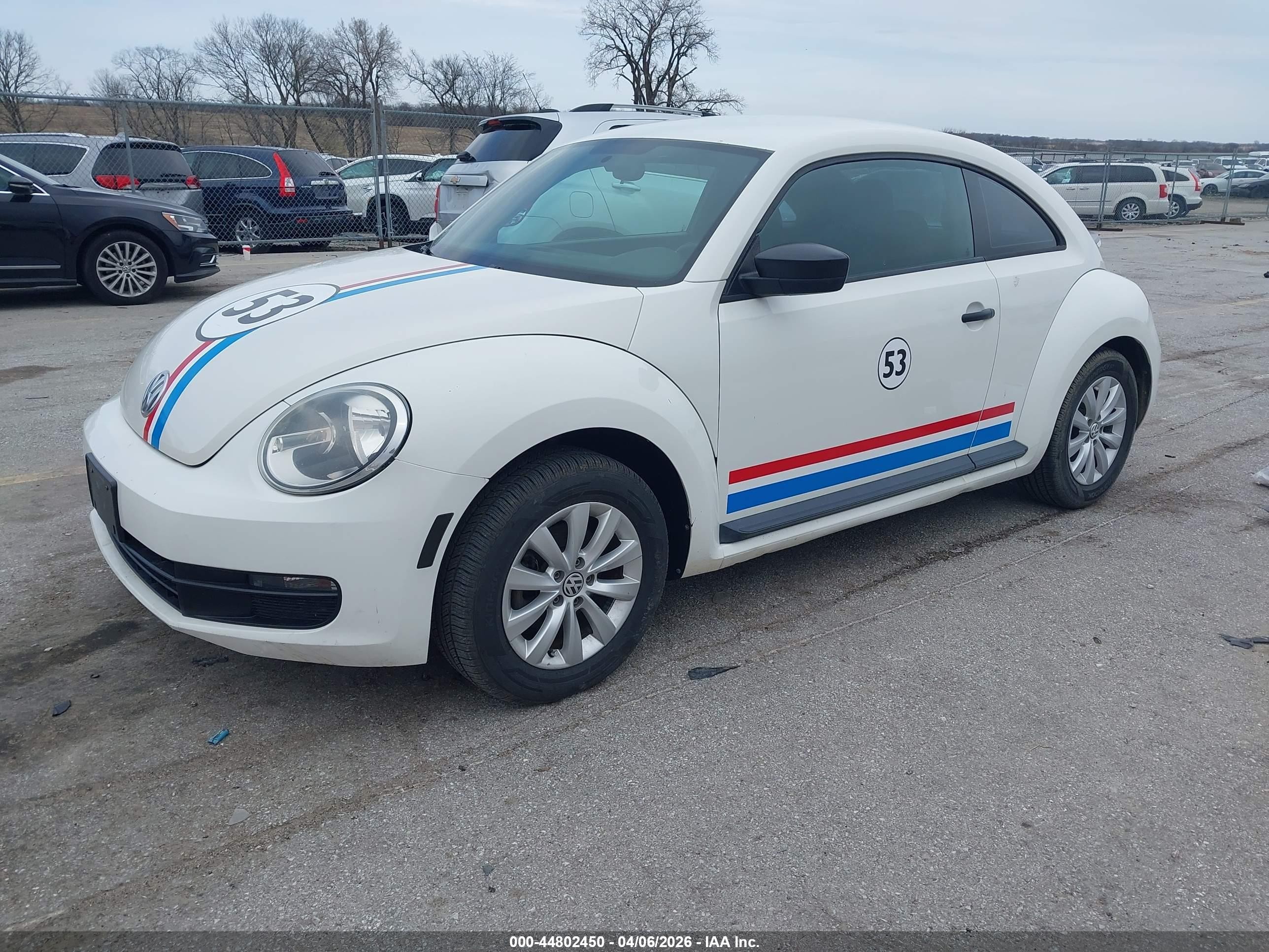 2014 Volkswagen Beetle 2.5l Entry White vin: 3VWFP7AT0EM621733