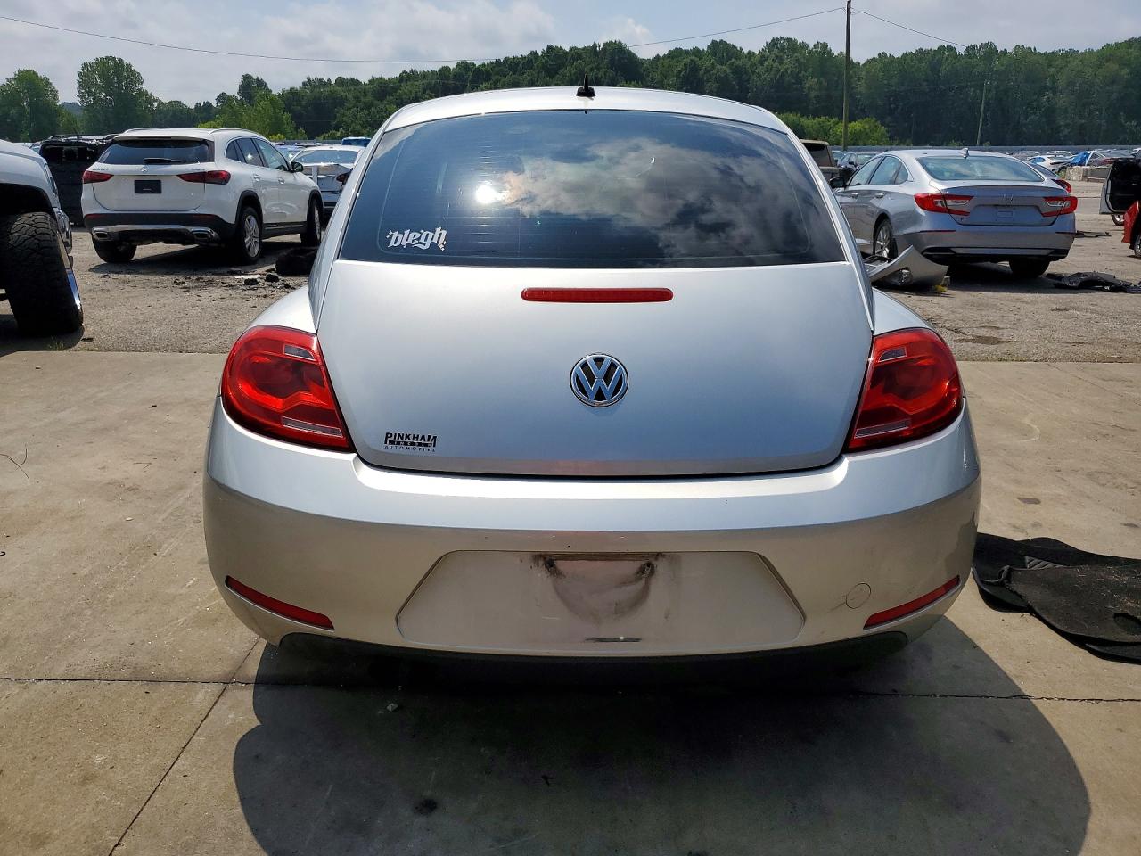 2012 Volkswagen Beetle Silver vin: 3VWFP7AT1CM644693