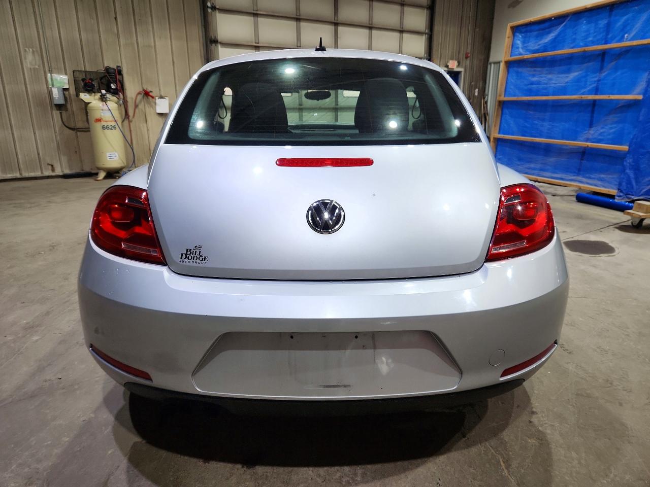 2014 Volkswagen Beetle Silver vin: 3VWFP7AT2EM623645