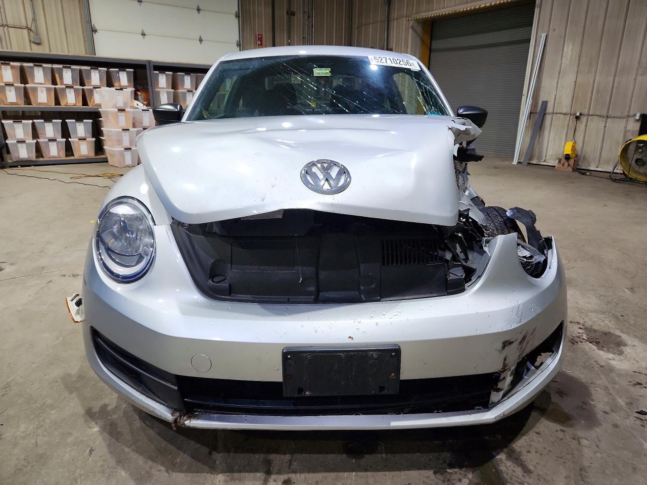 2014 Volkswagen Beetle Silver vin: 3VWFP7AT2EM623645