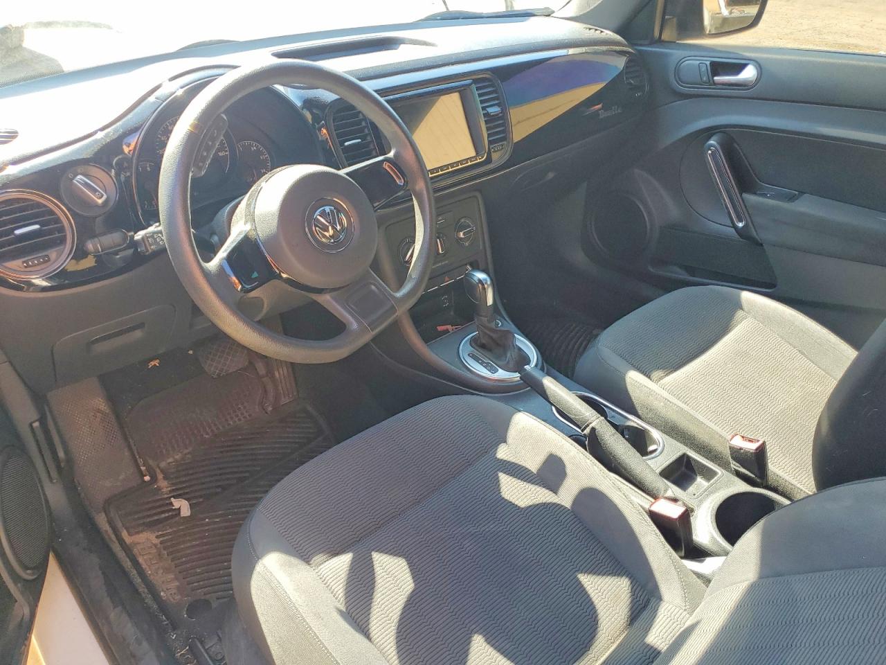 2012 Volkswagen Beetle Белый vin: 3VWFP7AT4CM615754