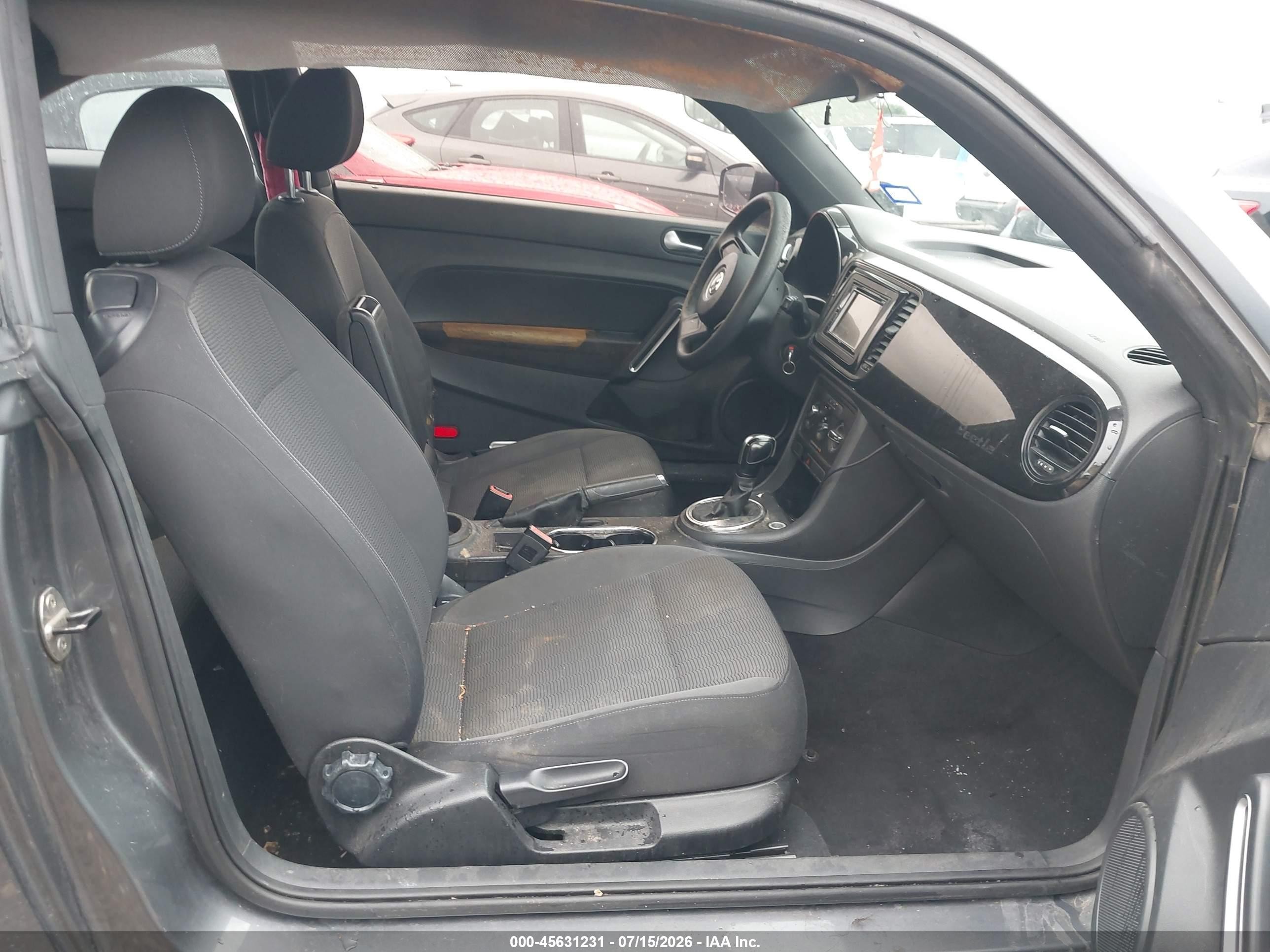 2013 Volkswagen Beetle 2.5l/2.5l Fender Edition Gray vin: 3VWFP7AT4DM669721
