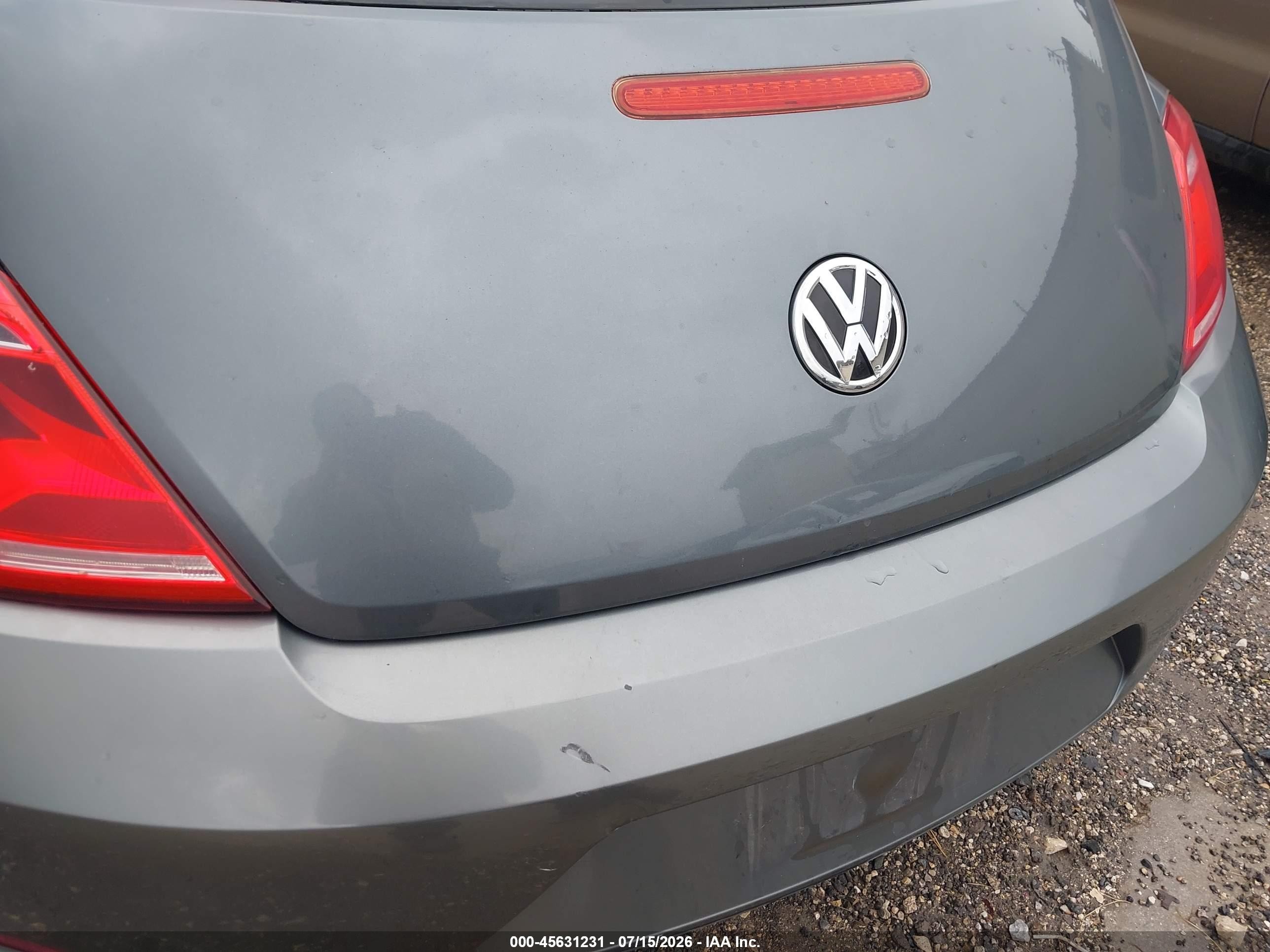 2013 Volkswagen Beetle 2.5l/2.5l Fender Edition Gray vin: 3VWFP7AT4DM669721