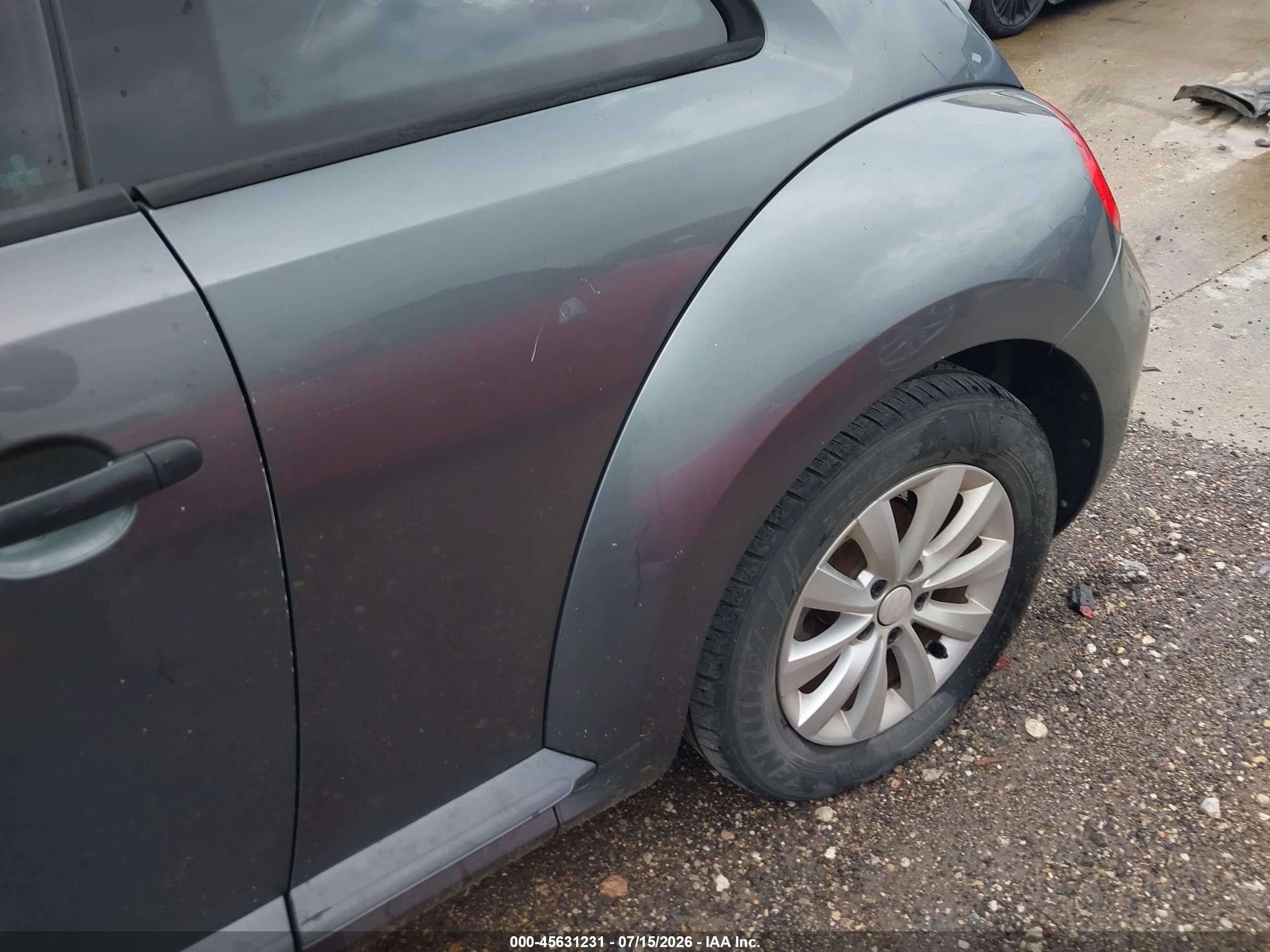 2013 Volkswagen Beetle 2.5l/2.5l Fender Edition Gray vin: 3VWFP7AT4DM669721