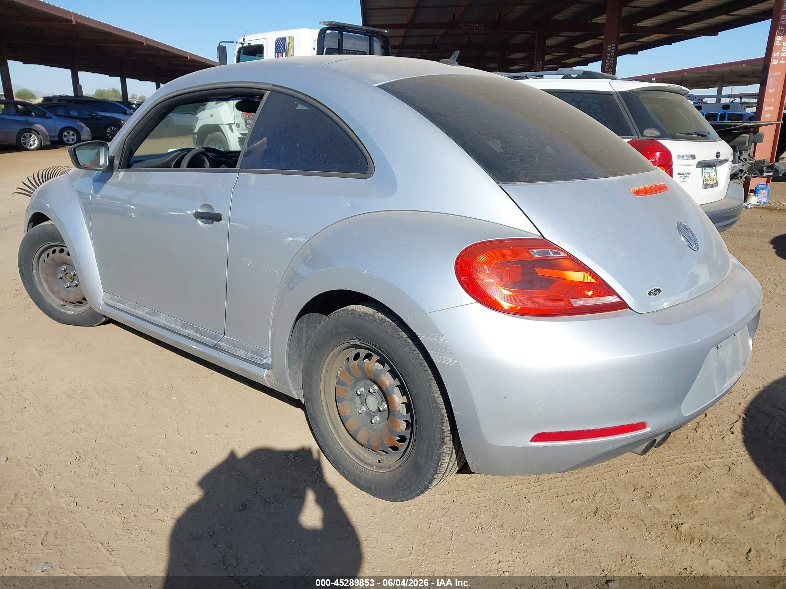 2012 Volkswagen Beetle   Silver vin: 3VWFP7AT5CM616993