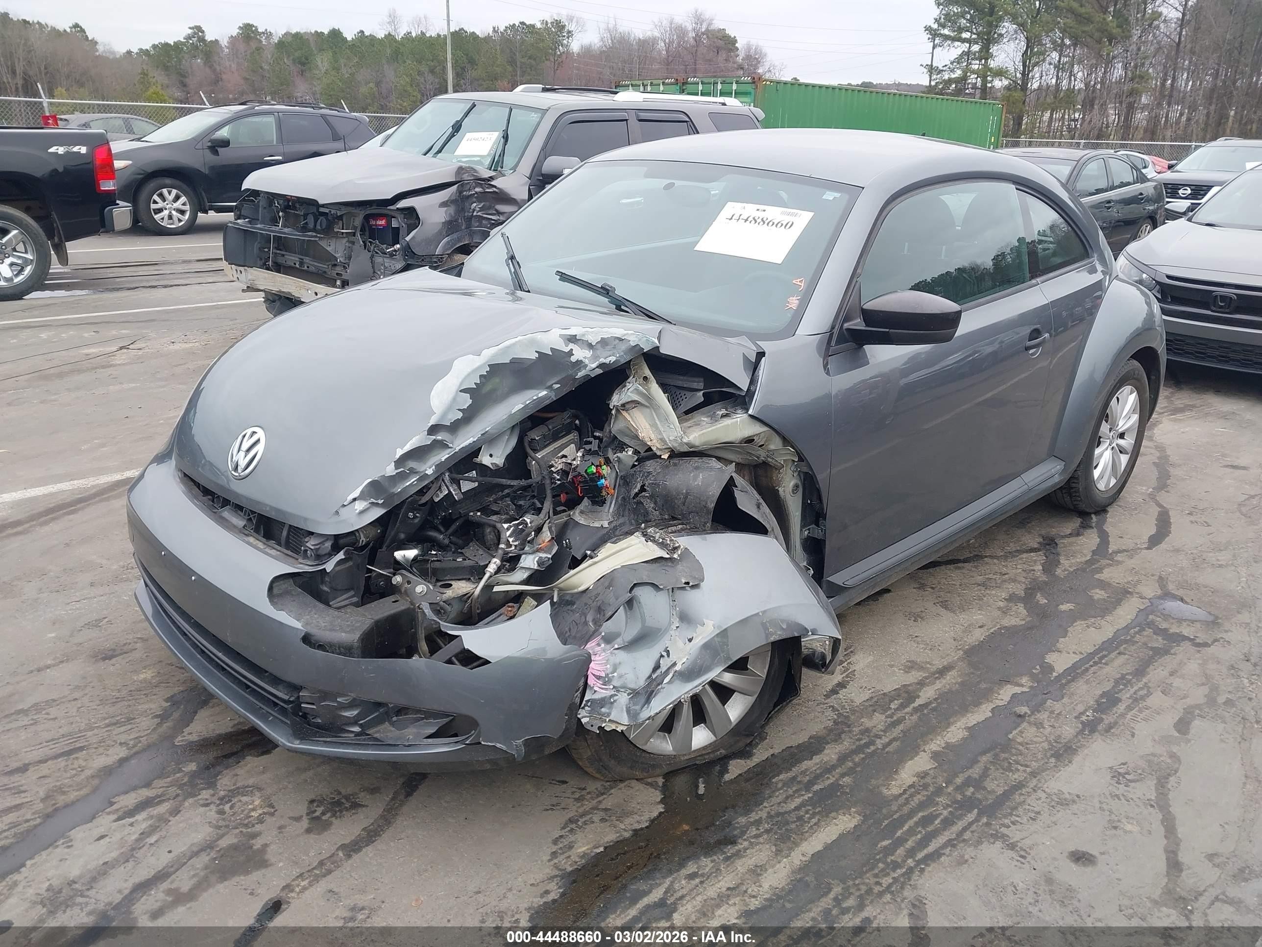 2013 Volkswagen Beetle 2.5l Entry Gray vin: 3VWFP7AT5DM654256