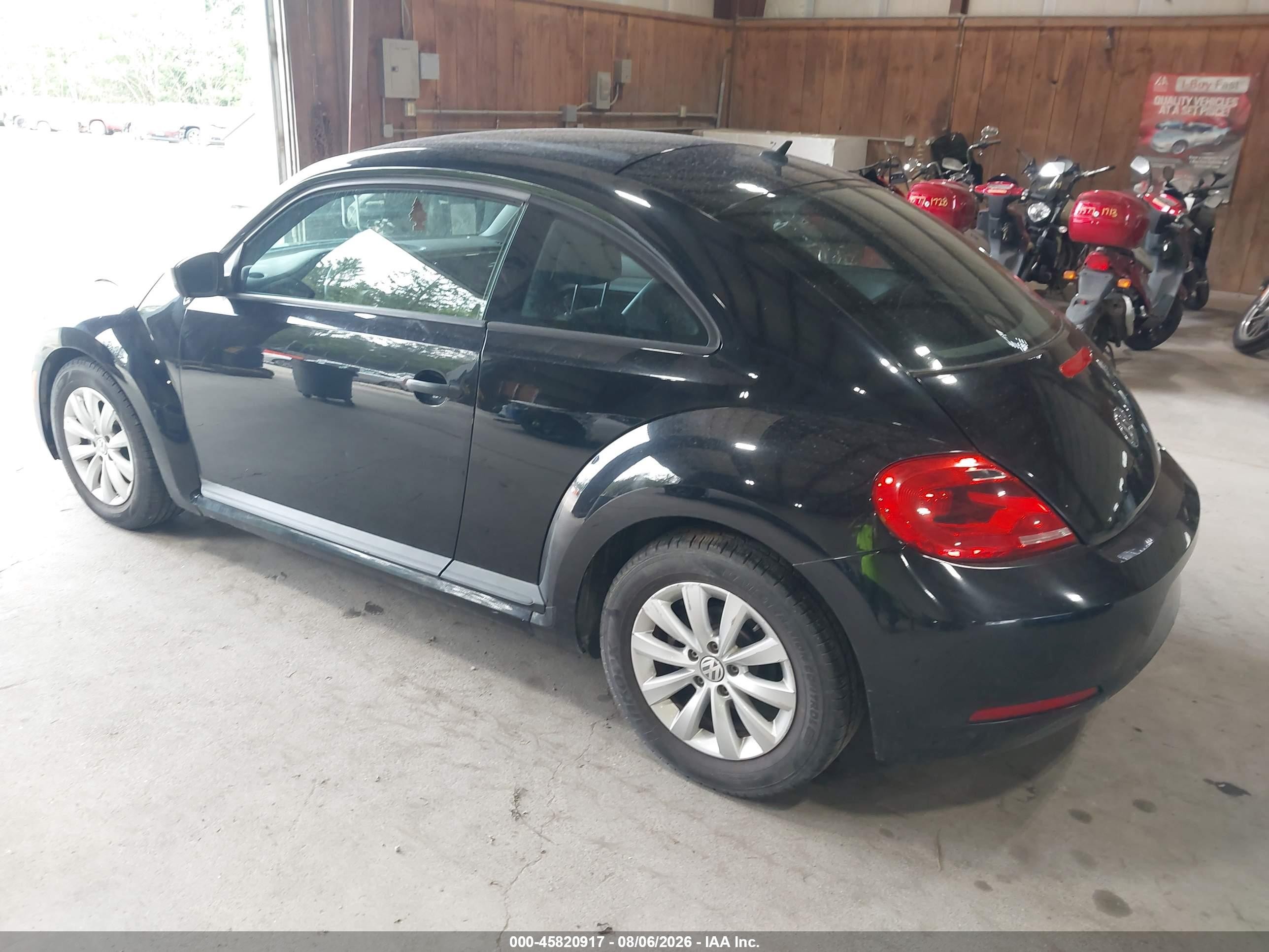 2013 Volkswagen Beetle 2.5l Entry Черный vin: 3VWFP7AT5DM654404