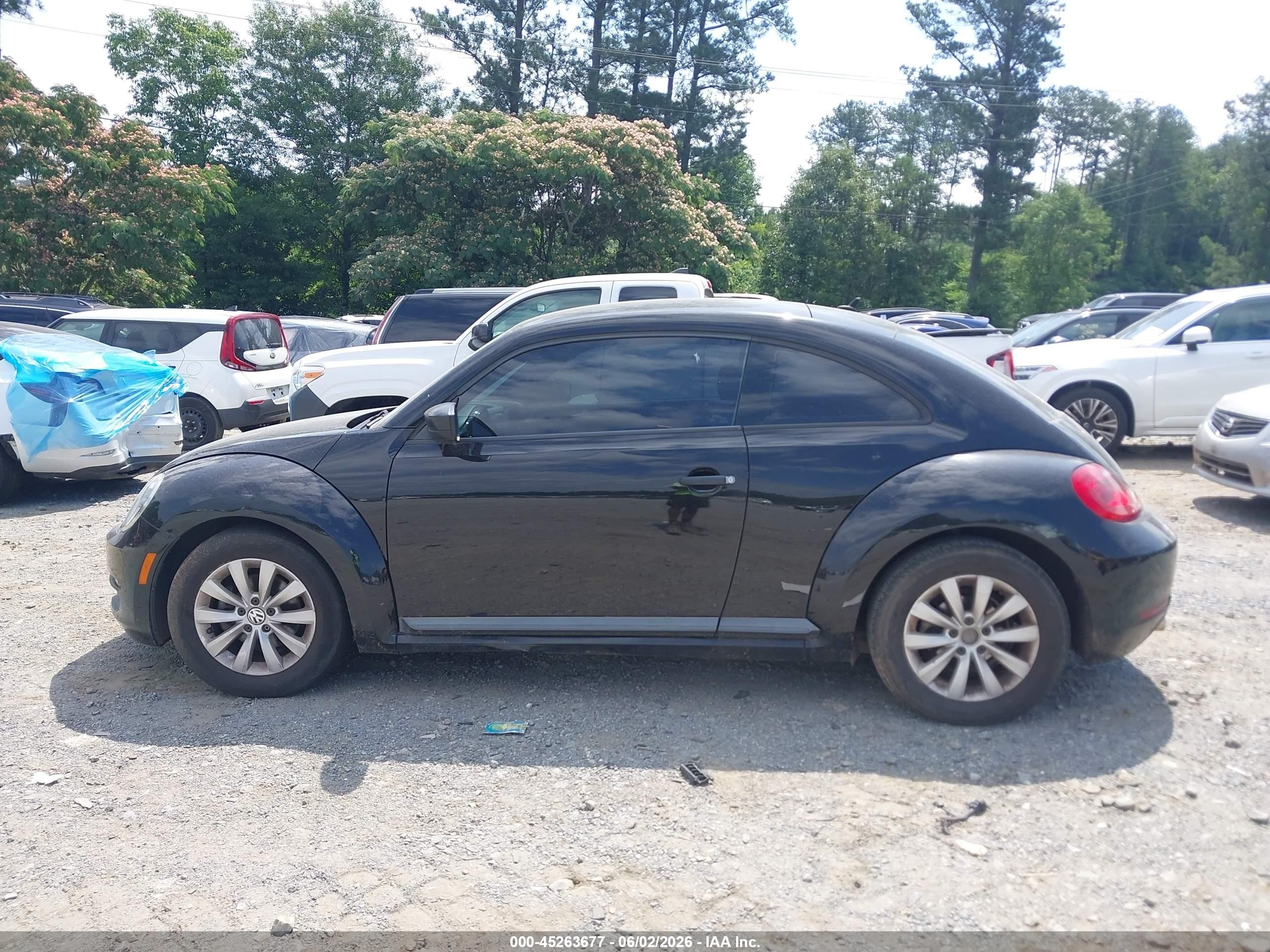 2014 Volkswagen Beetle 2.5l Entry Black vin: 3VWFP7AT6EM604967