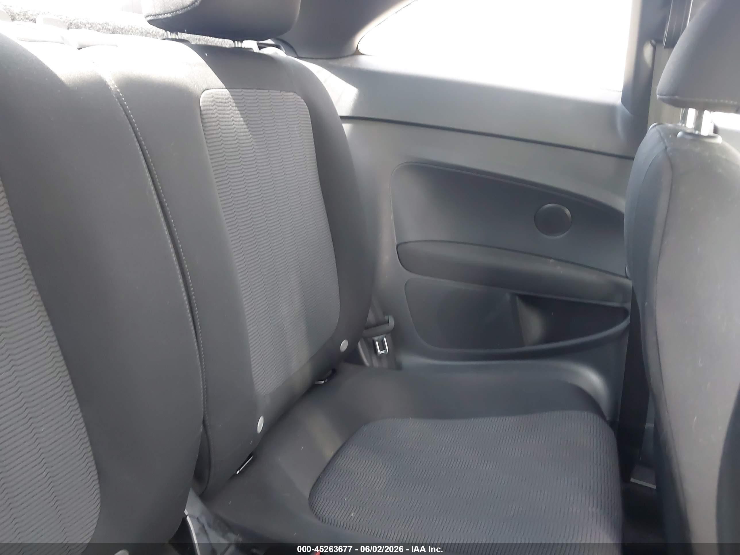 2014 Volkswagen Beetle 2.5l Entry Black vin: 3VWFP7AT6EM604967