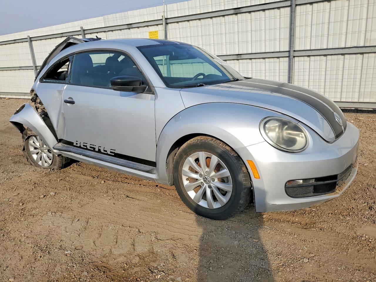 2013 Volkswagen Beetle Silver vin: 3VWFP7AT7DM643906