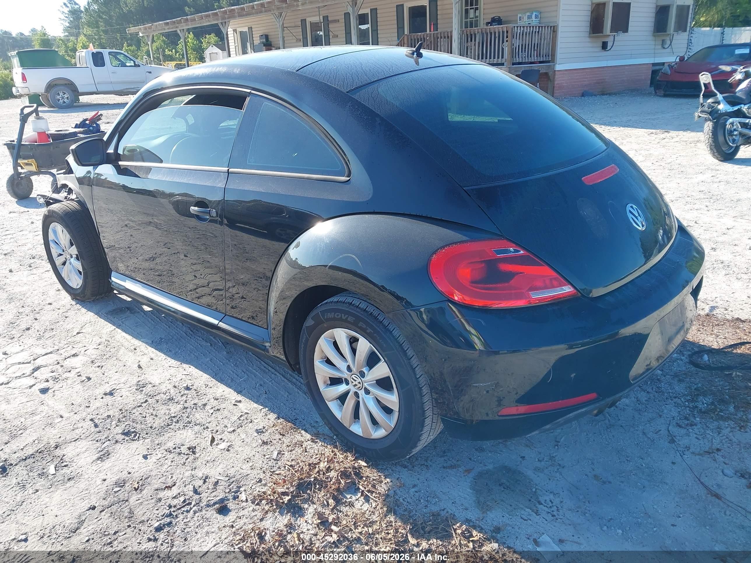 2013 Volkswagen Beetle 2.5l Entry Black vin: 3VWFP7AT9DM645964