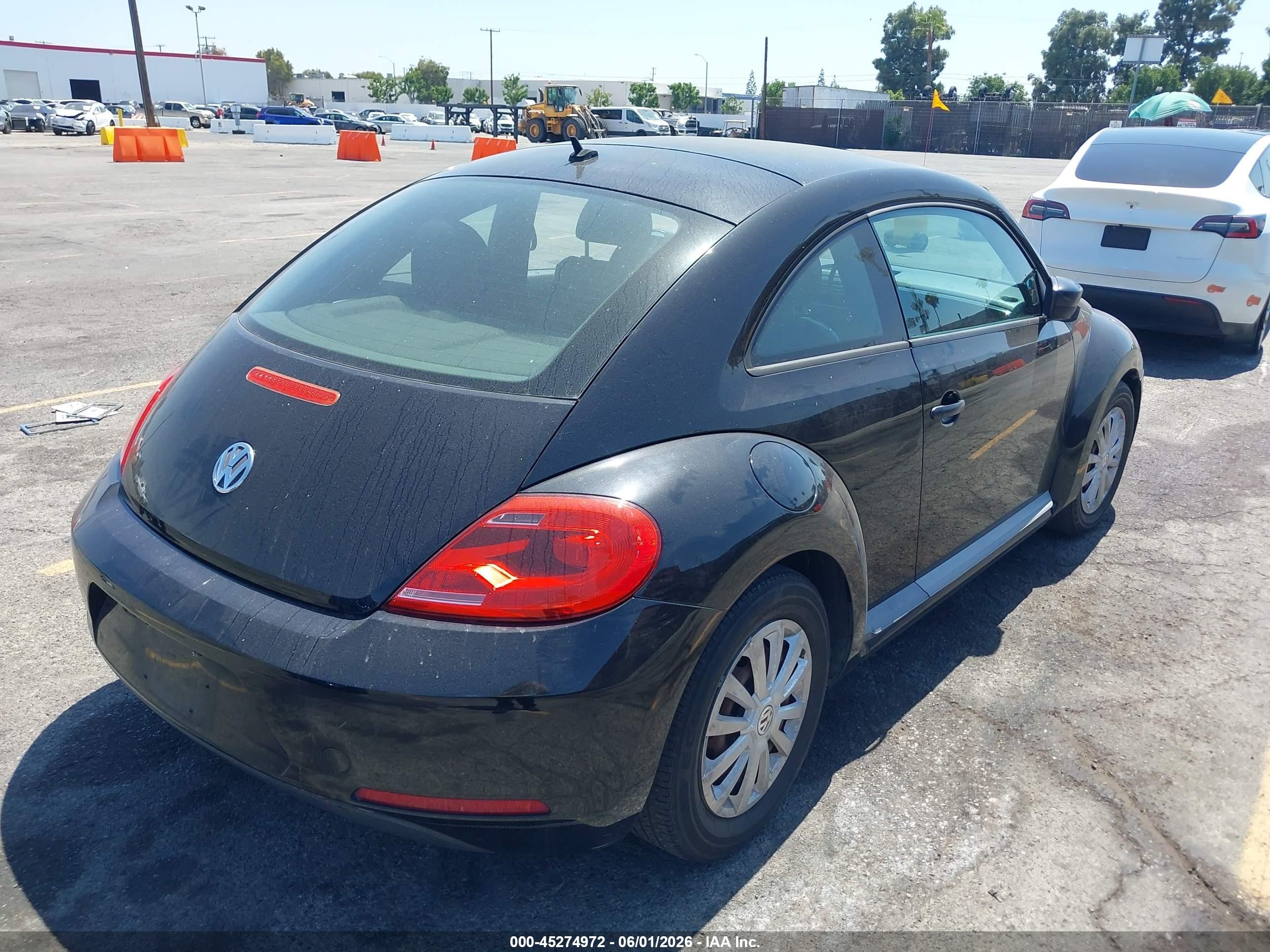 2012 Volkswagen Beetle Entry Черный vin: 3VWFP7ATXCM645129