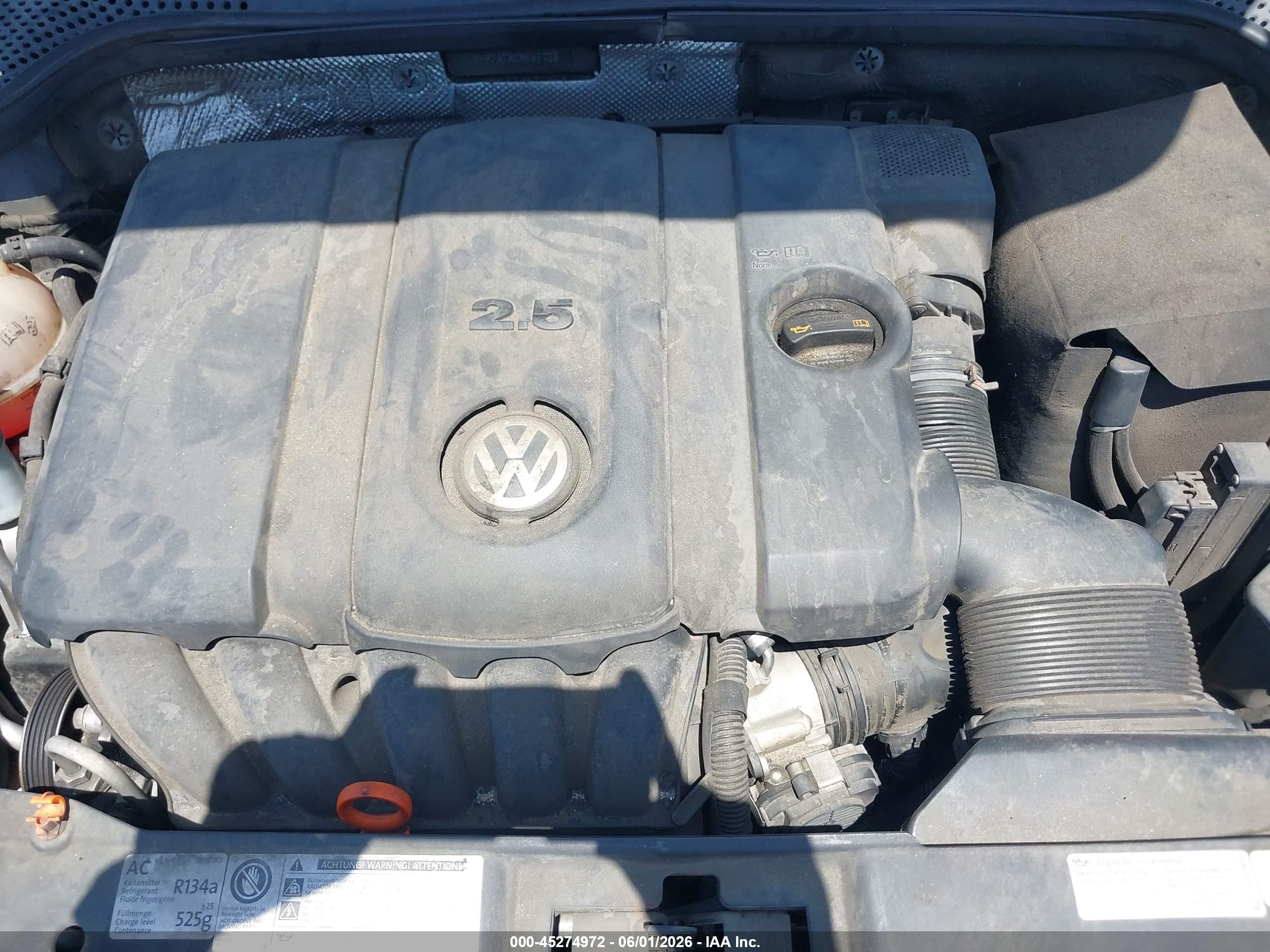 2012 Volkswagen Beetle Entry Черный vin: 3VWFP7ATXCM645129