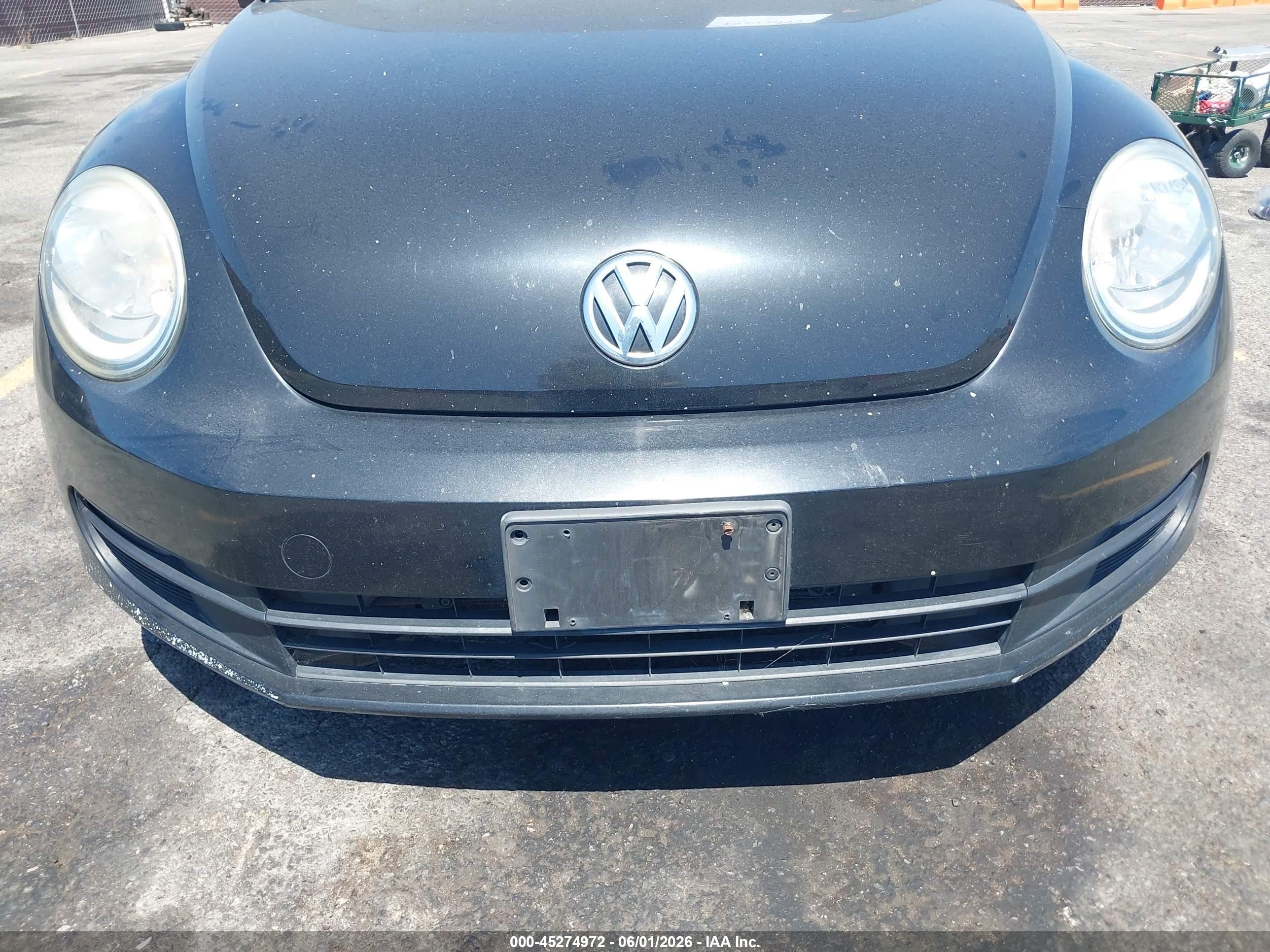 2012 Volkswagen Beetle Entry Черный vin: 3VWFP7ATXCM645129
