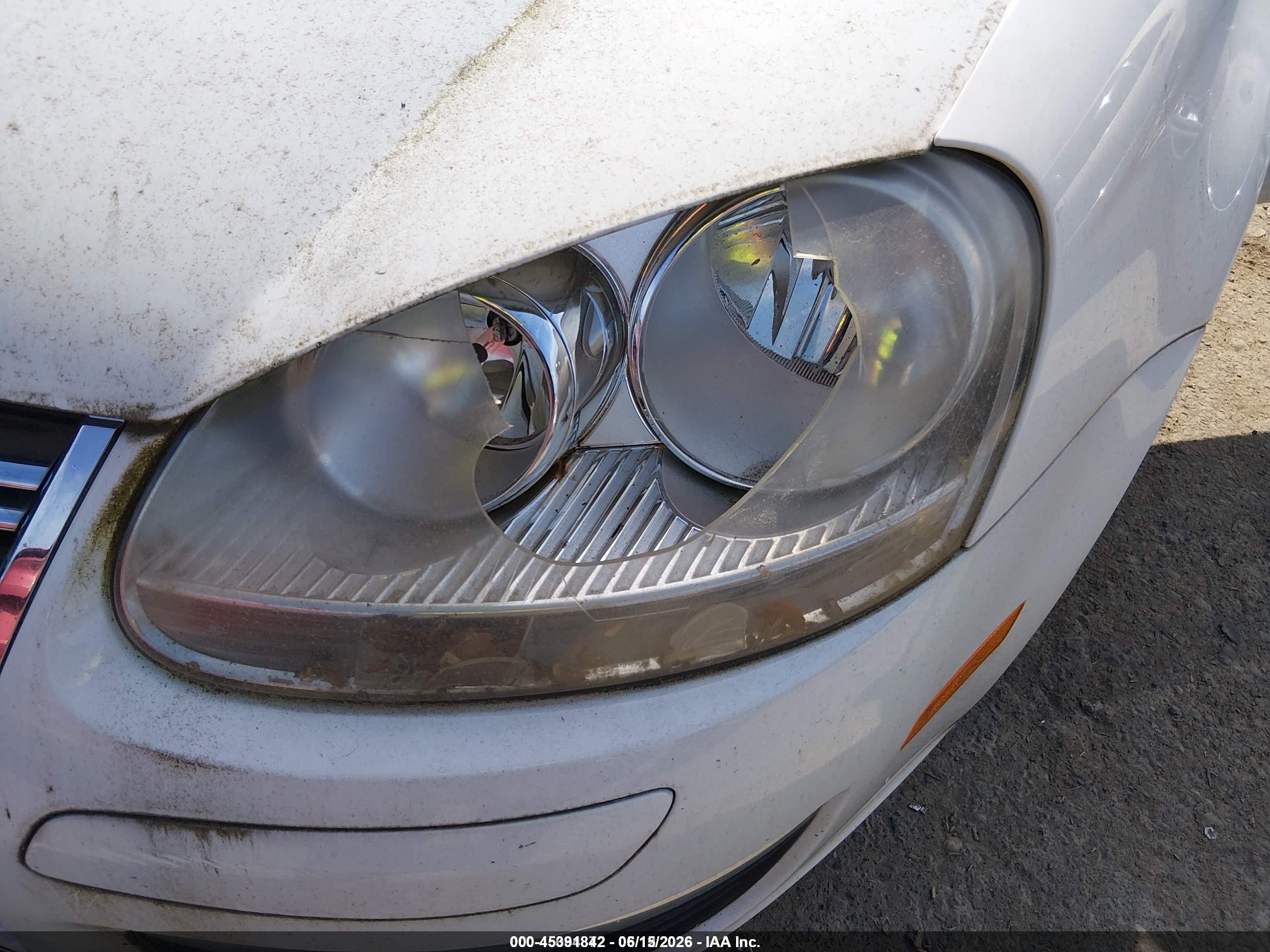 2007 Volkswagen Jetta   Белый vin: 3VWGF71K57M039340