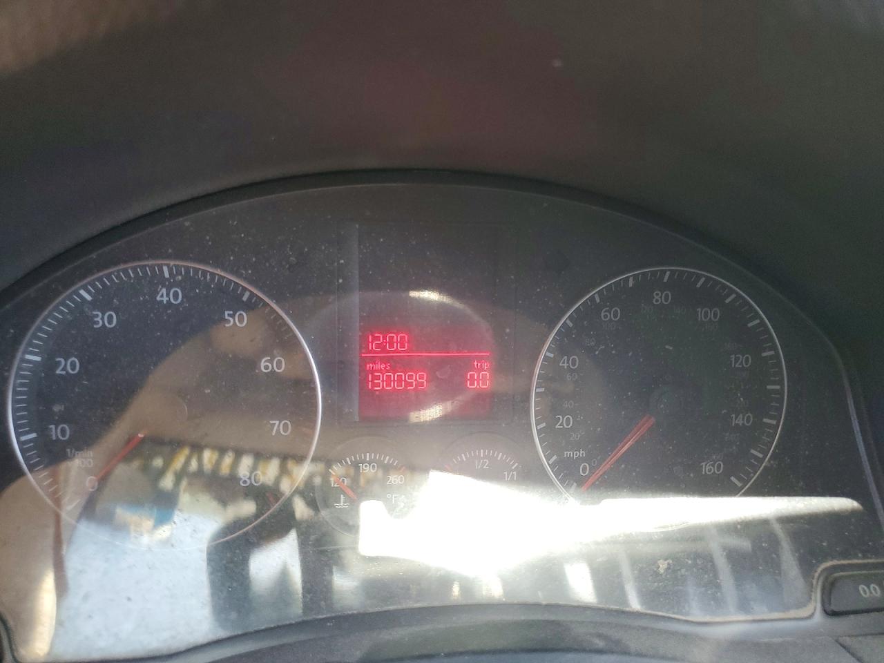 2007 Volkswagen Jetta Red vin: 3VWGF71K67M187660