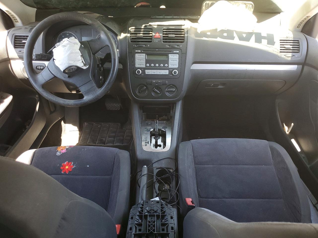 2007 Volkswagen Jetta Red vin: 3VWGF71K67M187660