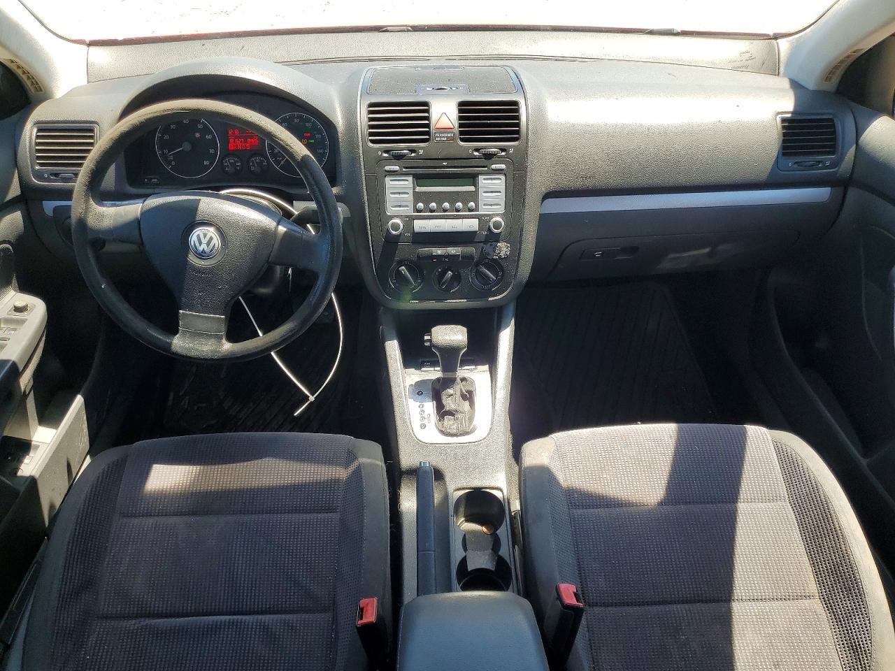 2007 Volkswagen Jetta Red vin: 3VWGG71K77M196235