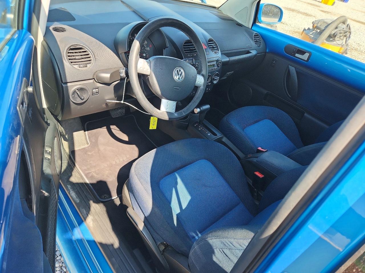 2004 Volkswagen New Beetle Satellite Blue Gls Blue vin: 3VWGK31C94M422271