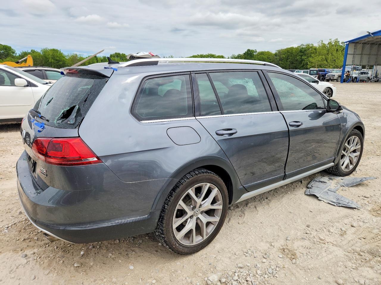 2017 Volkswagen Golf Alltrack S Gray vin: 3VWH17AU4HM513087