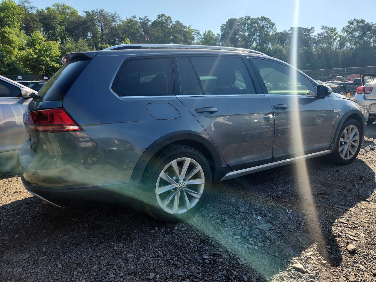 2017 Volkswagen Golf Alltrack S Gray vin: 3VWH17AU4HM525367