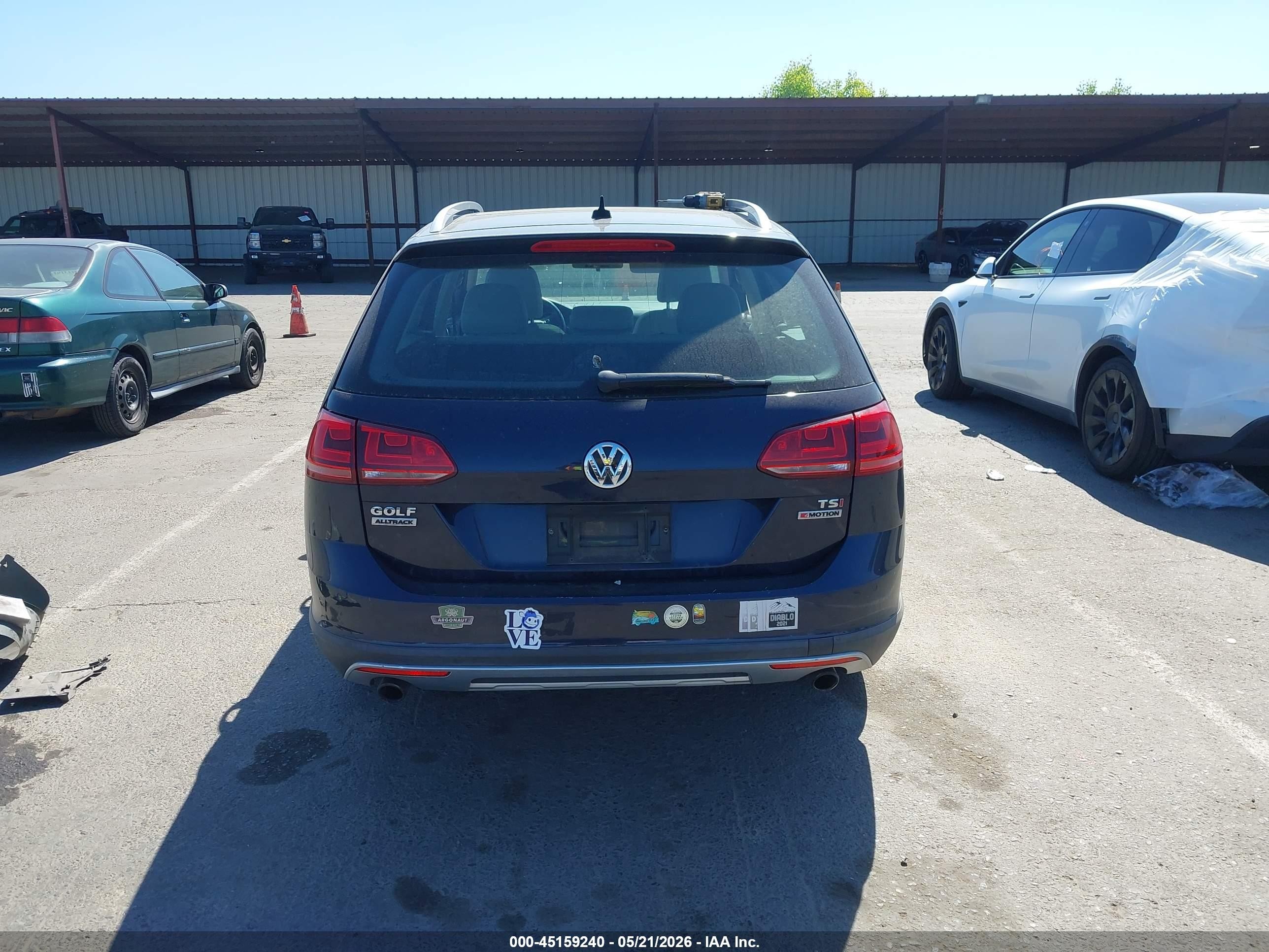 2017 Volkswagen Golf Alltrack Tsi S/tsi Se/tsi Sel Dark Blue vin: 3VWH17AU6HM517075