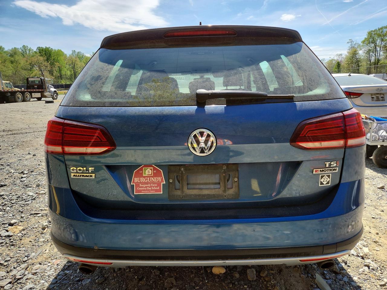 2018 Volkswagen Golf Alltrack S Blue vin: 3VWH17AU6JM768832