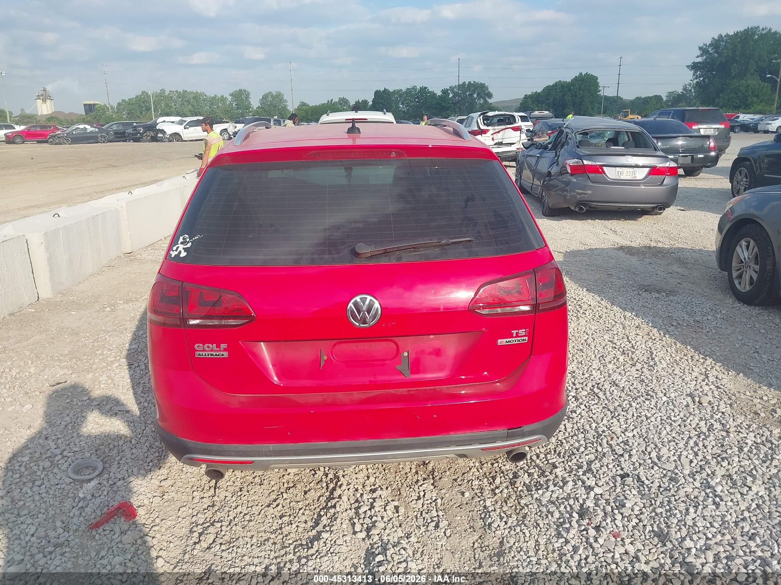 2017 Volkswagen Golf Alltrack Tsi S/tsi Se/tsi Sel Red vin: 3VWH17AUXHM508878