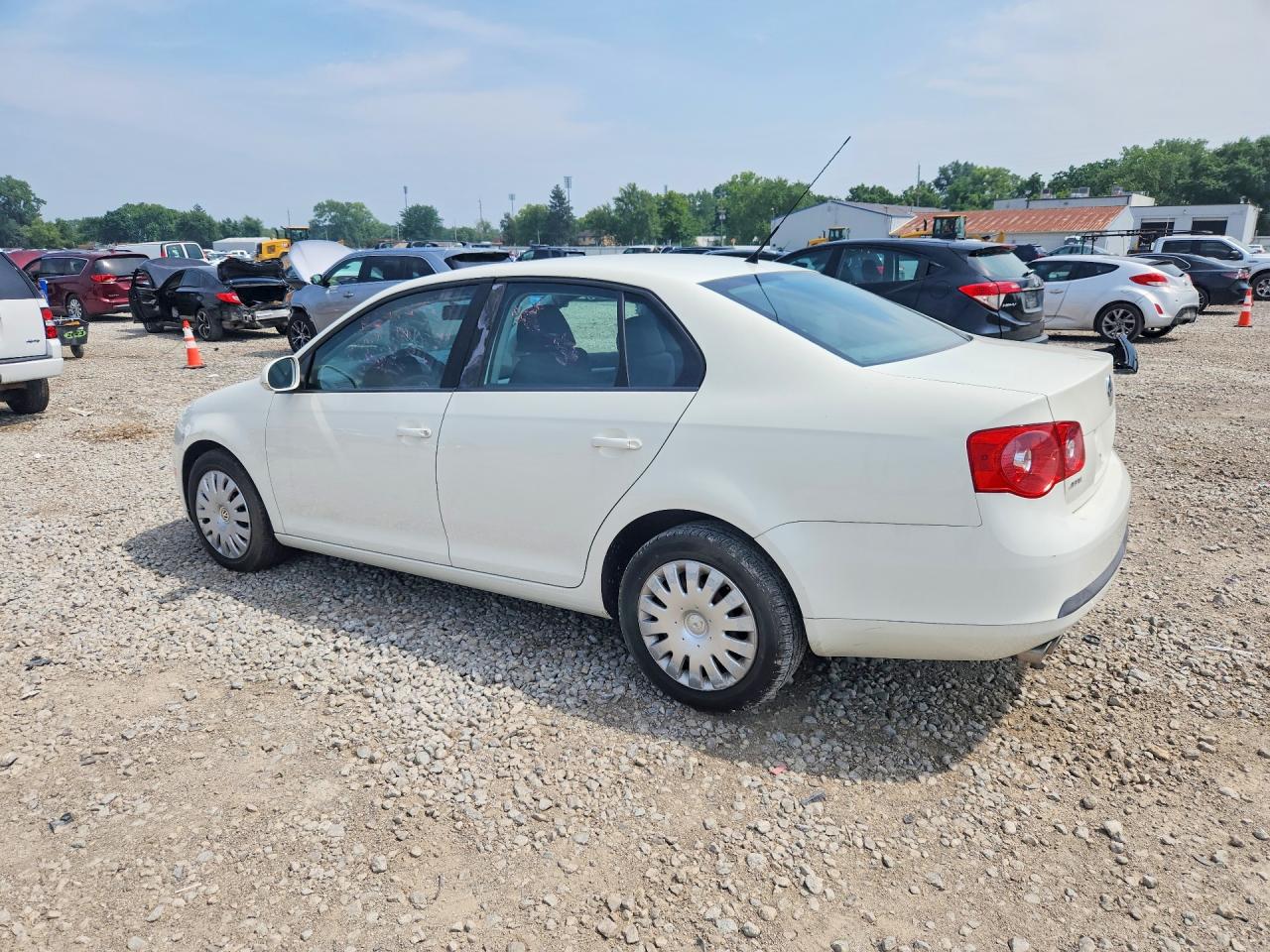 2007 Volkswagen Jetta 2.5 Белый vin: 3VWHF71K77M049369