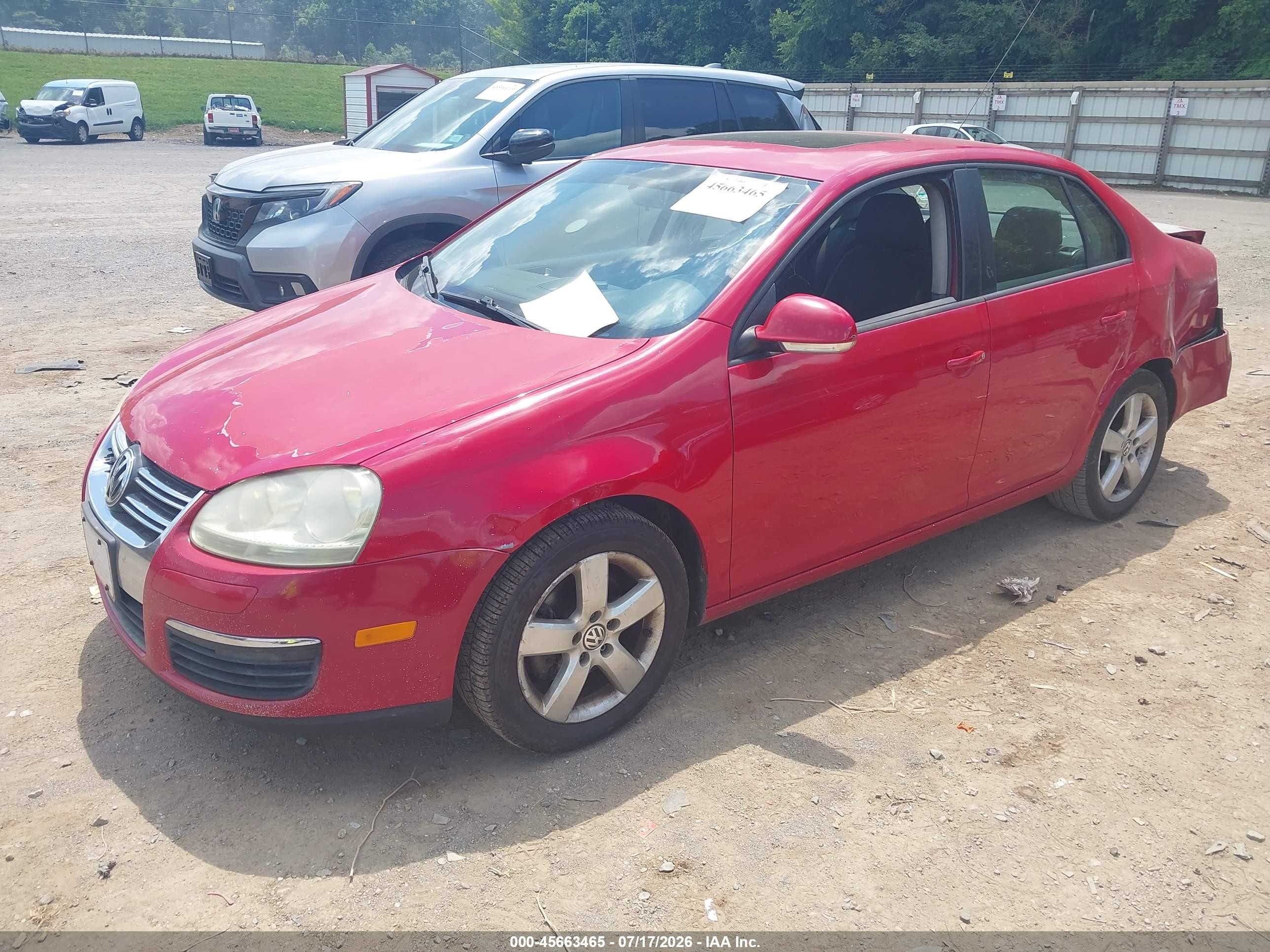 2008 Volkswagen Jetta S Red vin: 3VWHM71K48M165135