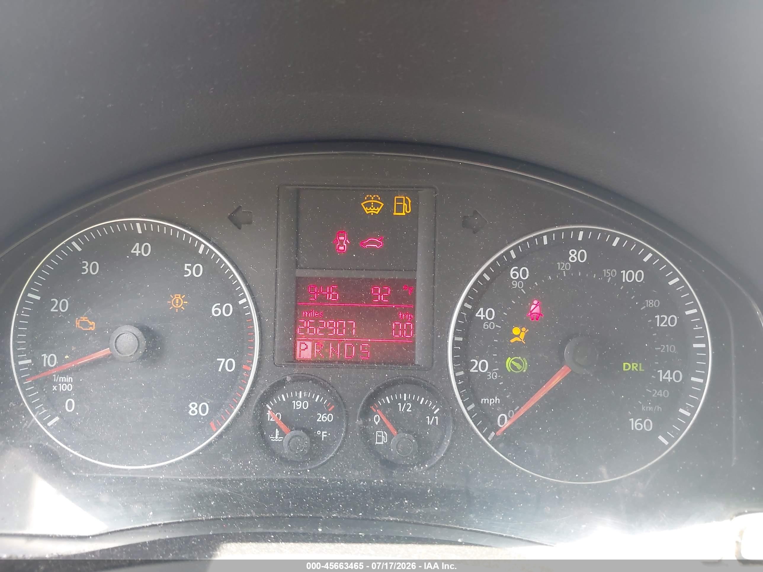2008 Volkswagen Jetta S Red vin: 3VWHM71K48M165135