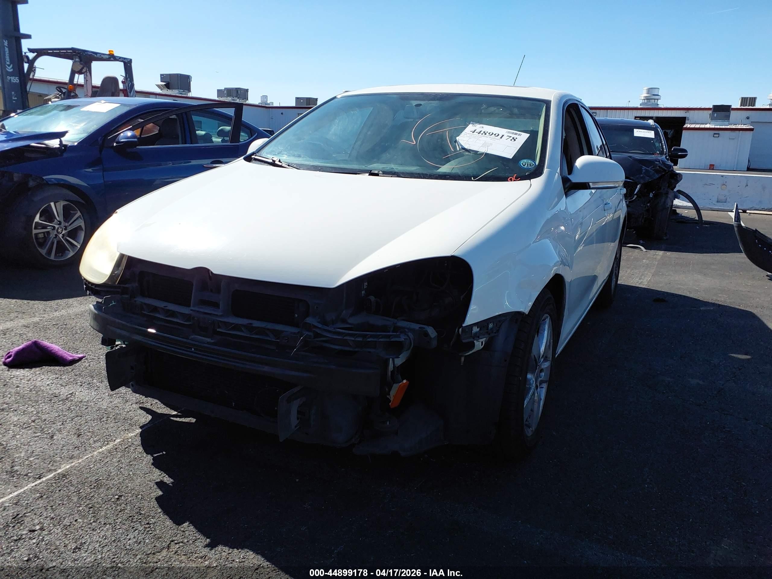 2008 Volkswagen Jetta S White vin: 3VWHM71KX8M057456