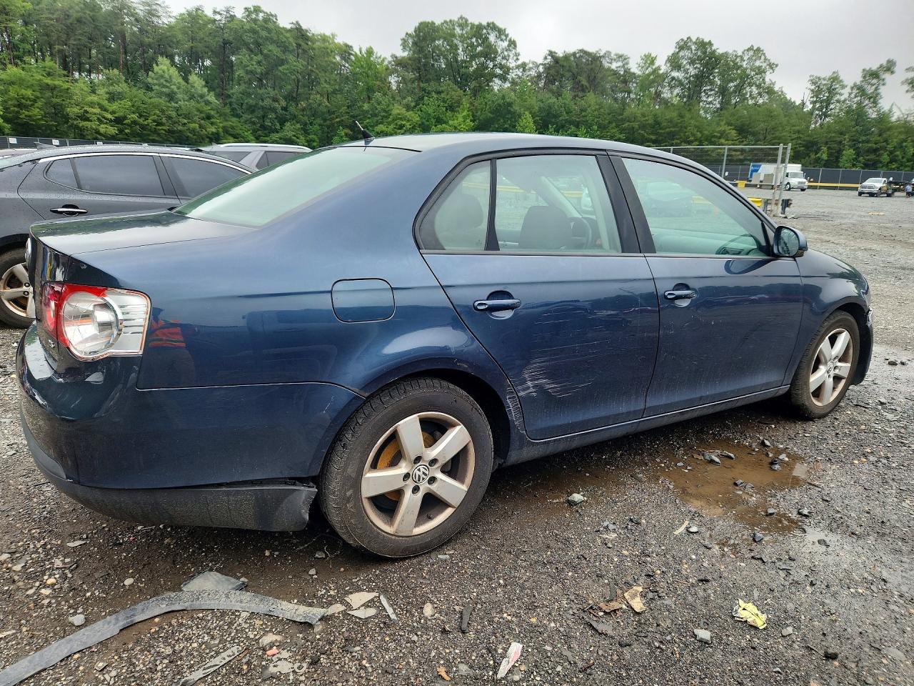 2008 Volkswagen Jetta S Серый vin: 3VWHM81K78M138999
