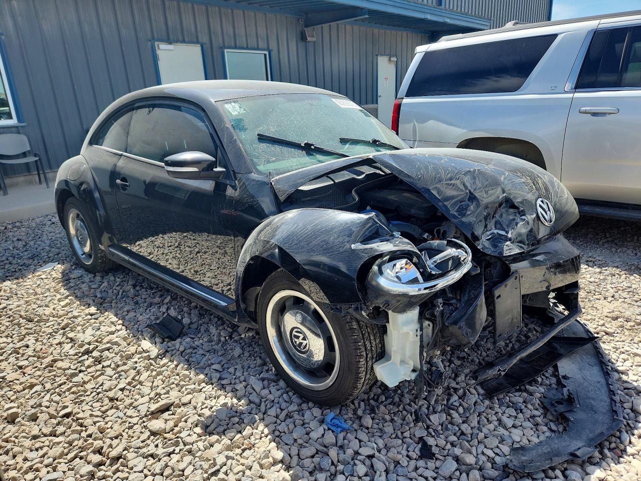 2012 Volkswagen Beetle Black vin: 3VWHP7AT2CM631816