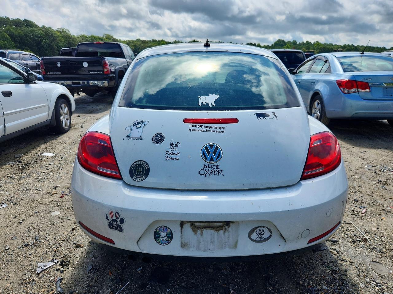 2012 Volkswagen Beetle White vin: 3VWHP7AT5CM622575