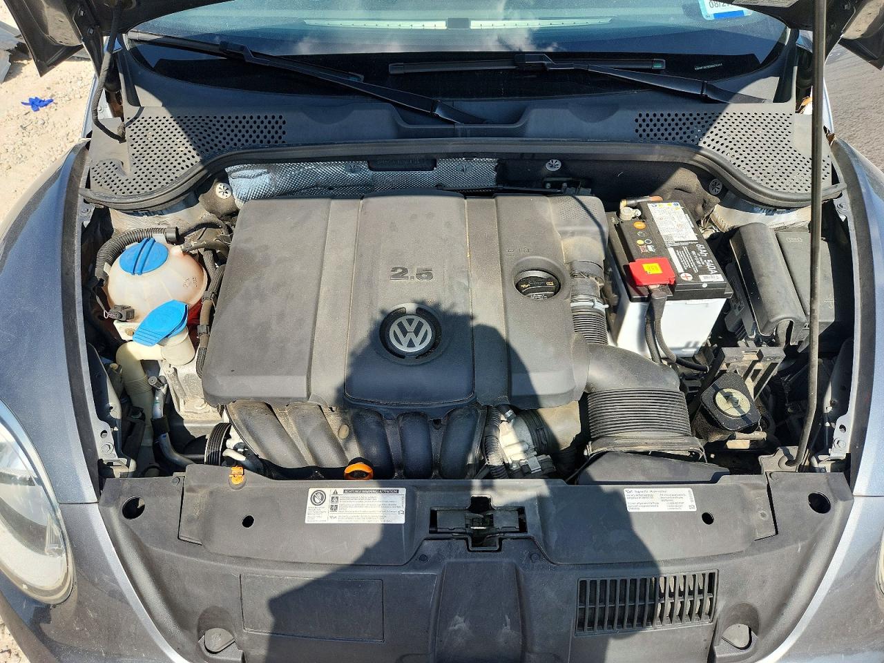 2013 Volkswagen Beetle Серый vin: 3VWHP7AT8DM678155