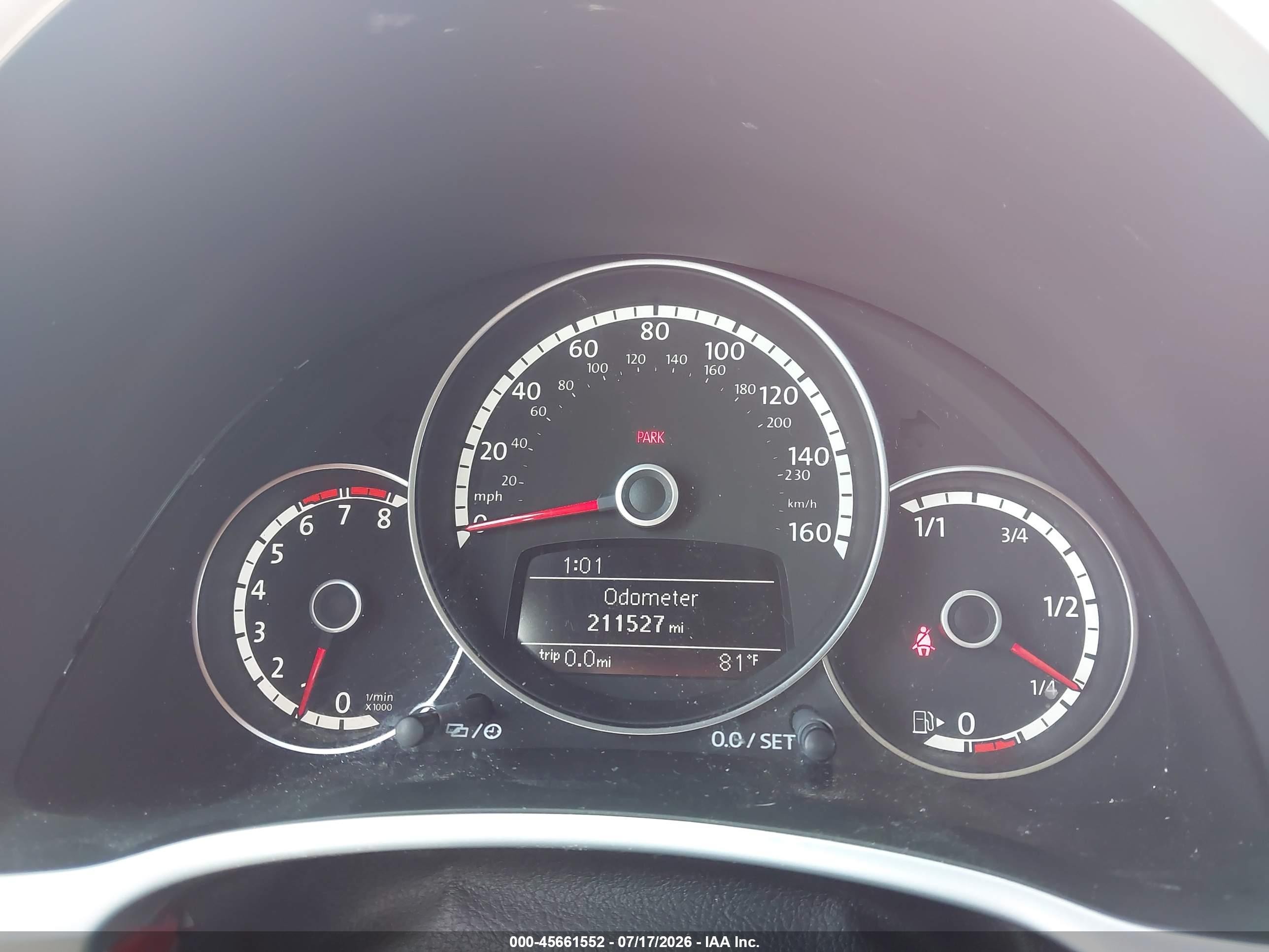 2014 Volkswagen Beetle 2.5l Red vin: 3VWHP7AT8EM631063